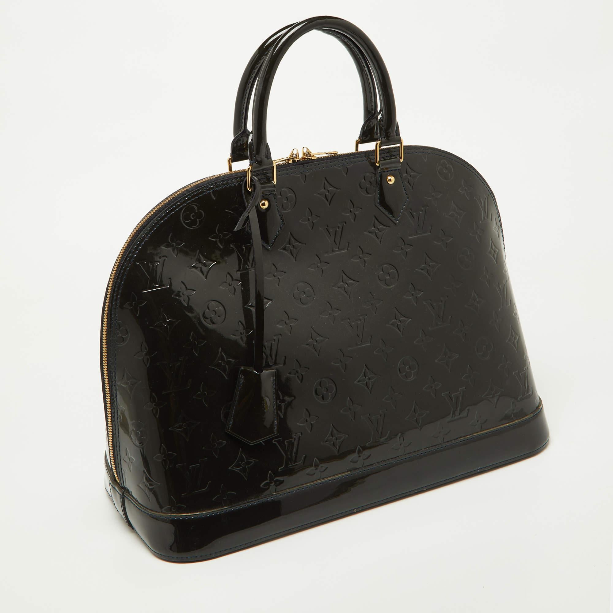 Noir Sac Alma GM Louis Vuitton Bleu Infini Monogramme Vernis en vente