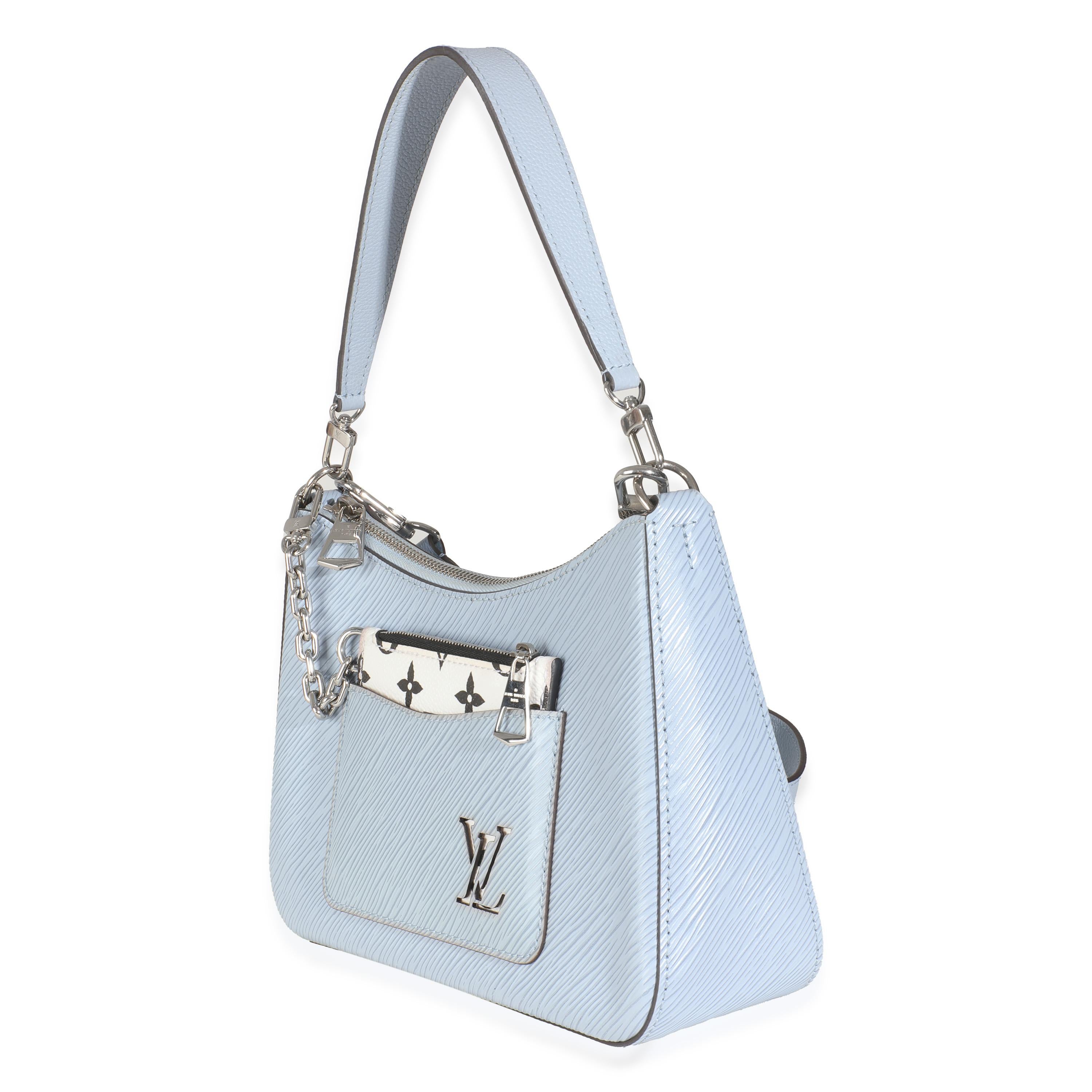 Louis Vuitton Bleu Nuage Epi Marelle In Excellent Condition For Sale In New York, NY
