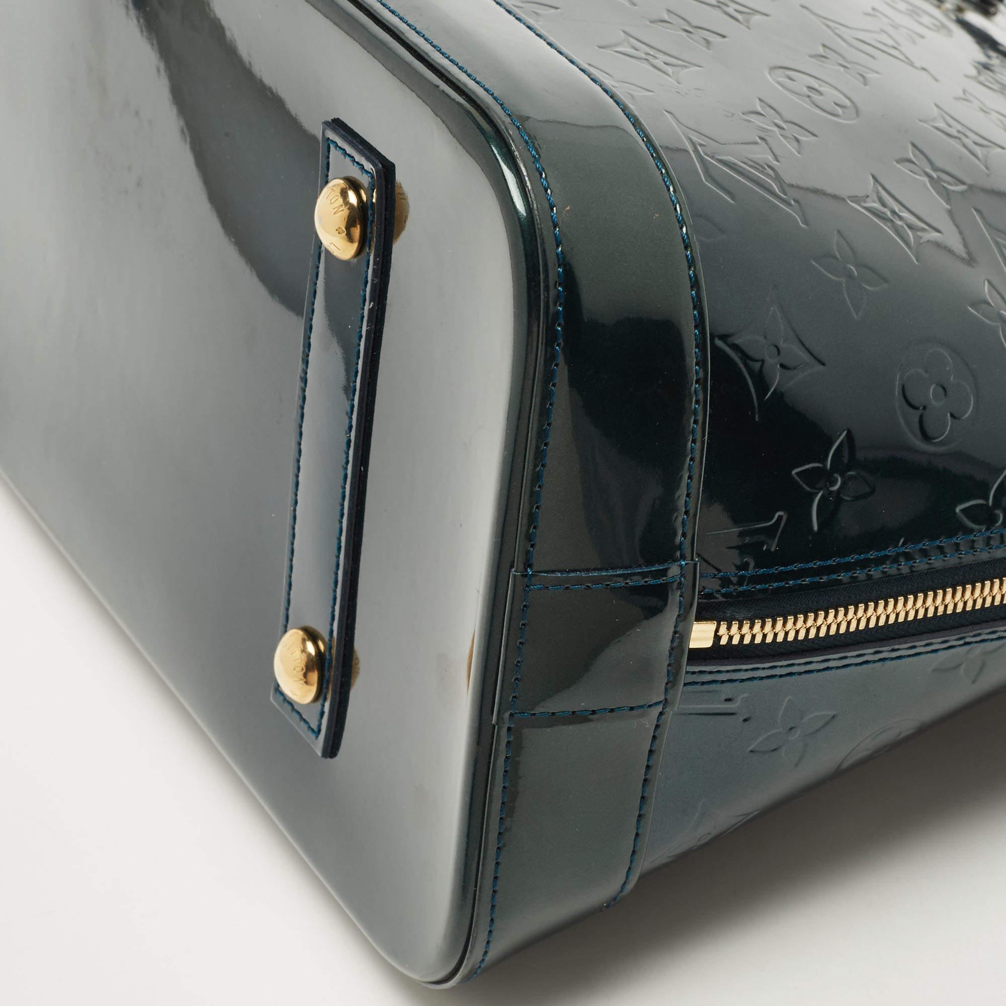 Louis Vuitton Bleu Nuit Monogram Vernis Alma GM Bag In Good Condition In Dubai, Al Qouz 2