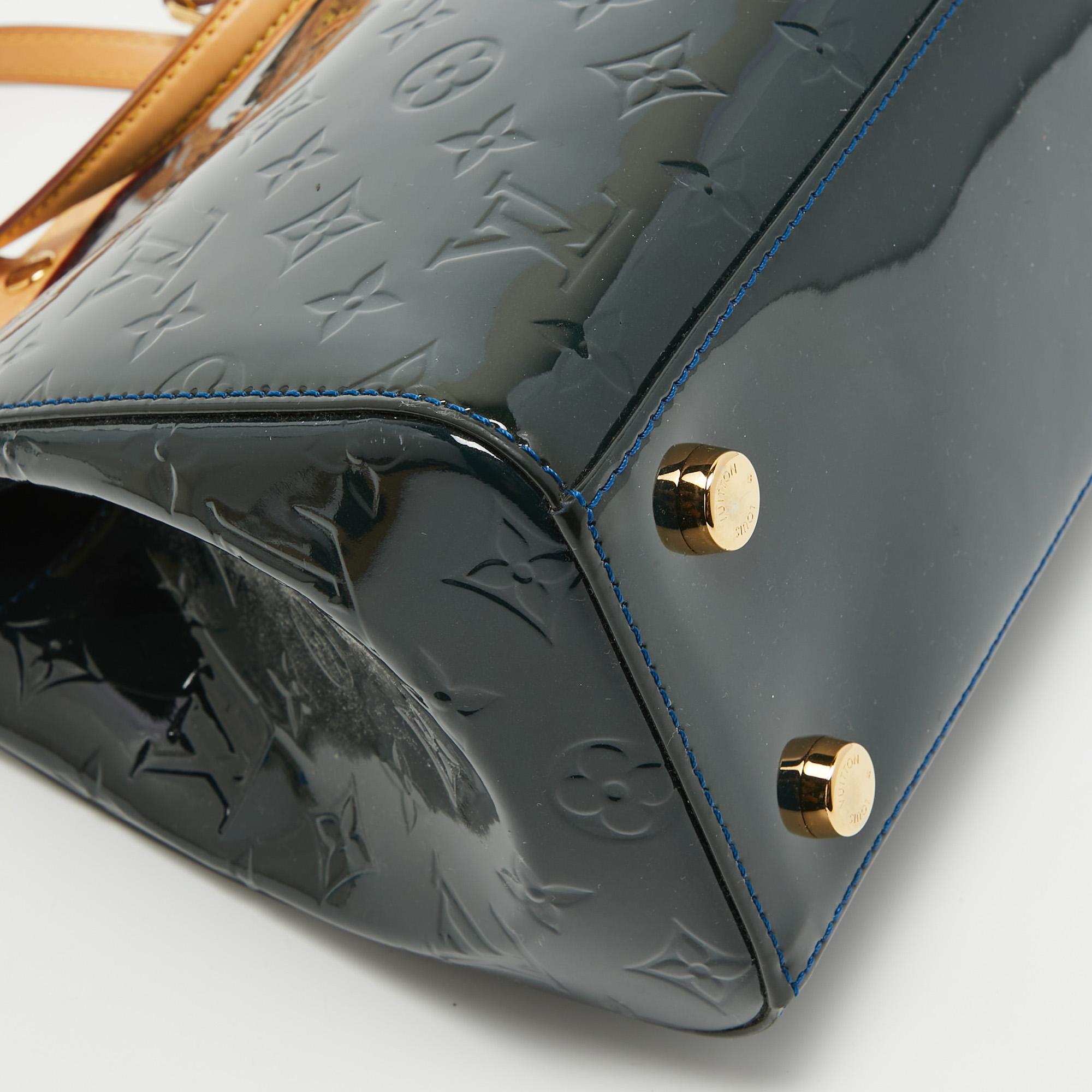 Louis Vuitton Bleu Nuit Monogram Vernis Brea MM Bag For Sale 4