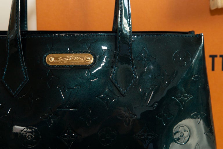 Louis Vuitton Bleu Nuit Monogram Vernis Wilshire PM Tote Bag For