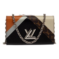 Louis Vuitton - Block Color Monogram - Pochette en cuir épi avec chaîne à ruban torsadé