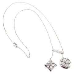 Louis Vuitton Collar de Eslabones con Colgante de Diamantes en Flor de Oro Blanco