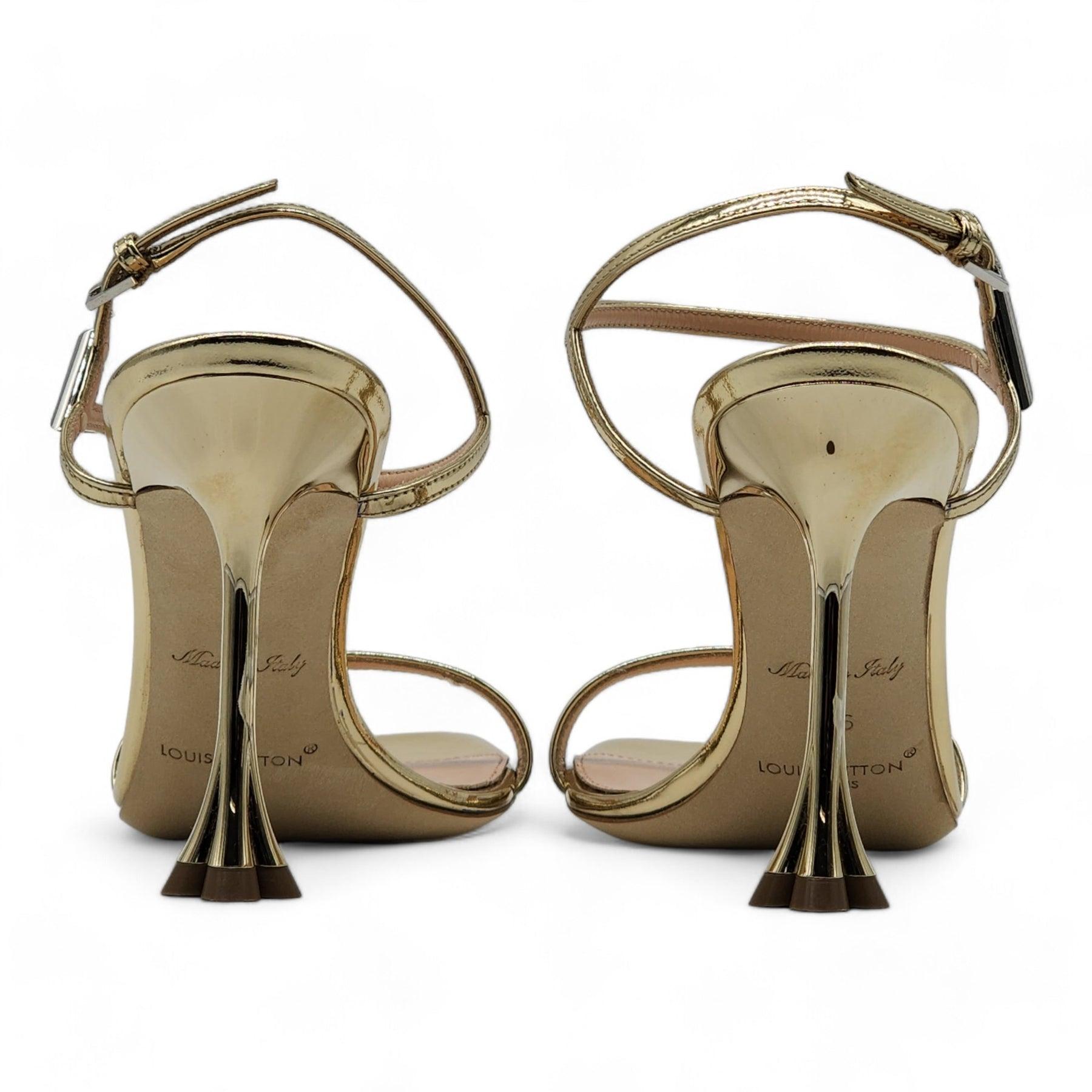 Marrone Louis Vuitton Sandali Blossom in pelle color oro misura 36 in vendita