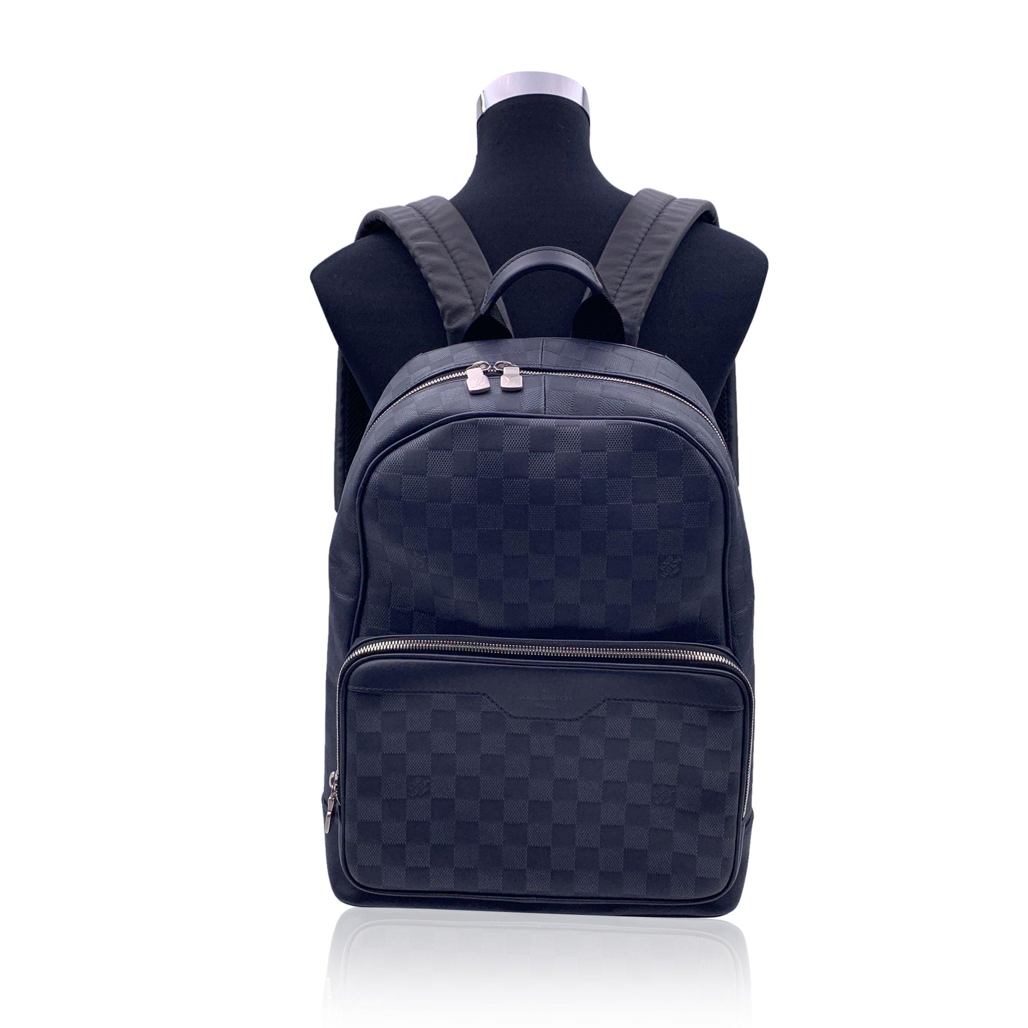 This beautiful Bag will come with a Certificate of Authenticity provided by Entrupy. The certificate will be provided at no further cost Louis Vuitton Navy blue Astral Damier Infini Backpack bag, casual and sophisticated at the same time. Damier