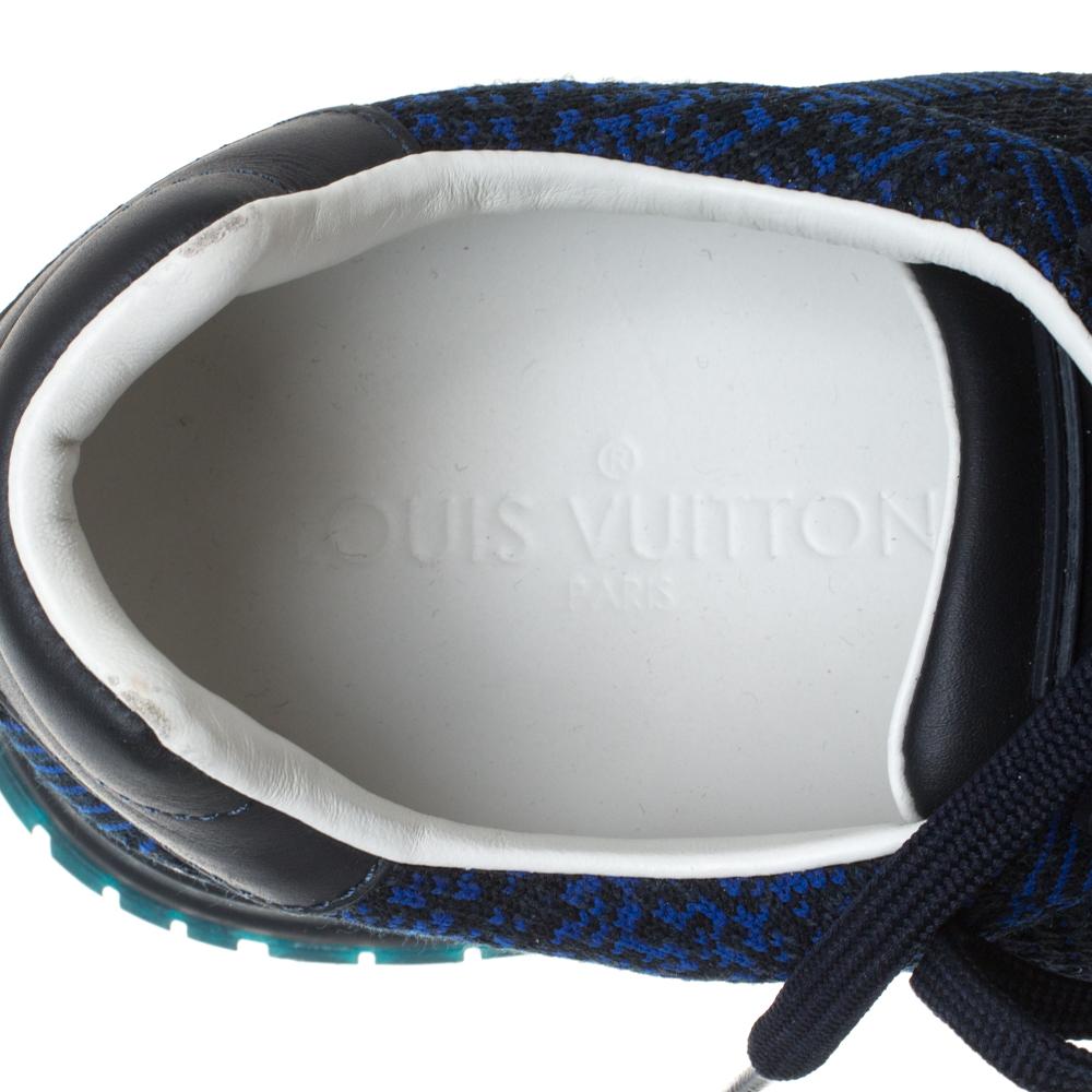 Louis Vuitton Blue/Black Damier Mesh and Leather Run Away Lace Sneaker Size 40.5 In Good Condition In Dubai, Al Qouz 2