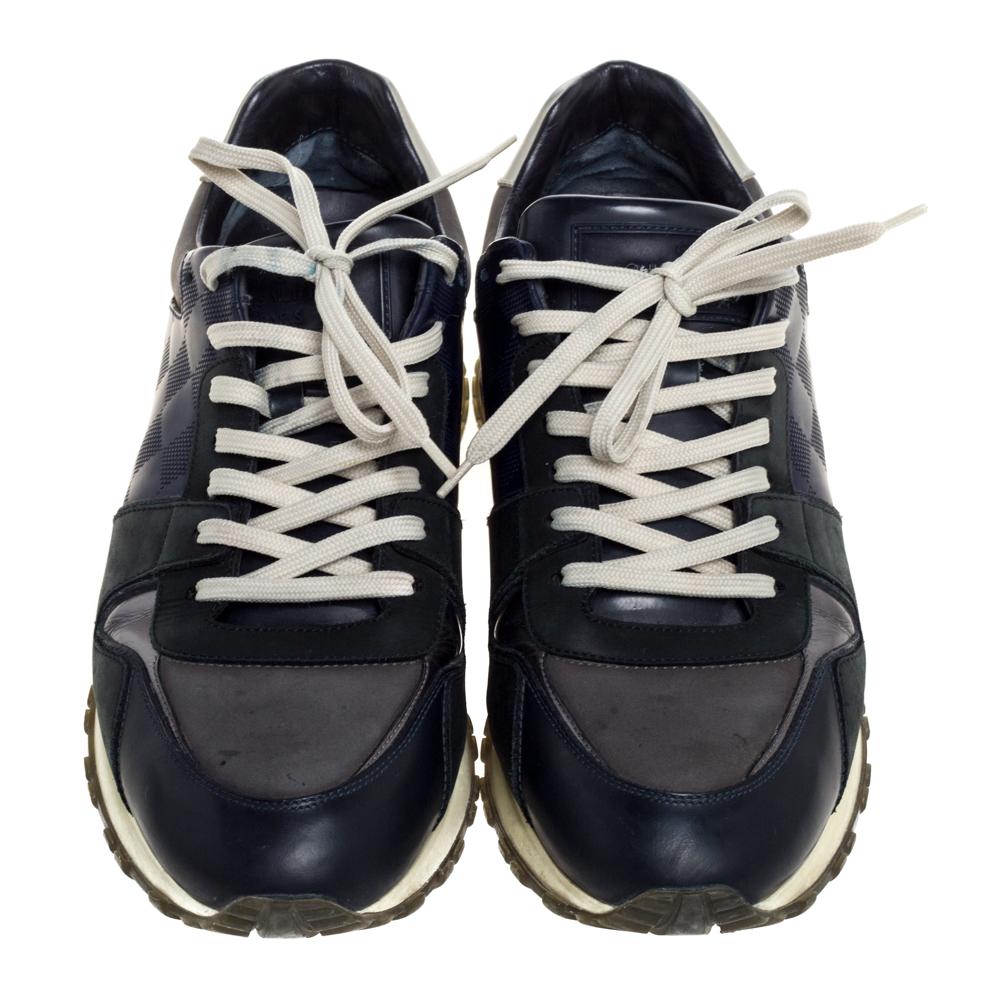 Made to provide comfort, these Run Away sneakers by Louis Vuitton are trendy and stylish. They've been crafted from nubuck and leather and designed with lace-up vamps, perforated details, and the label on the metal inserts. Wear them with your