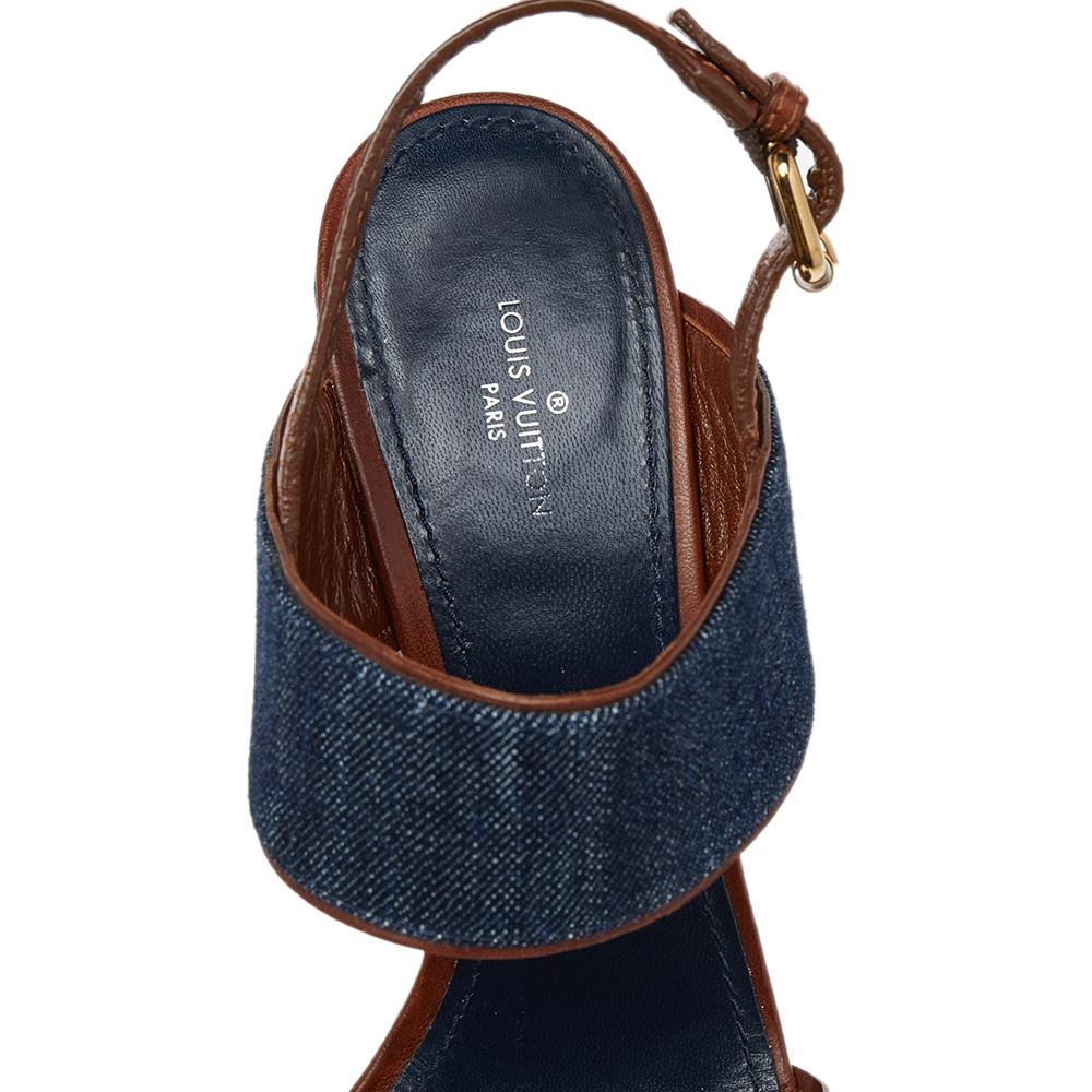 Louis Vuitton Blue/Brown Denim And Leather Wedge Slingback Sandals Size 38.5 In Good Condition In Dubai, Al Qouz 2