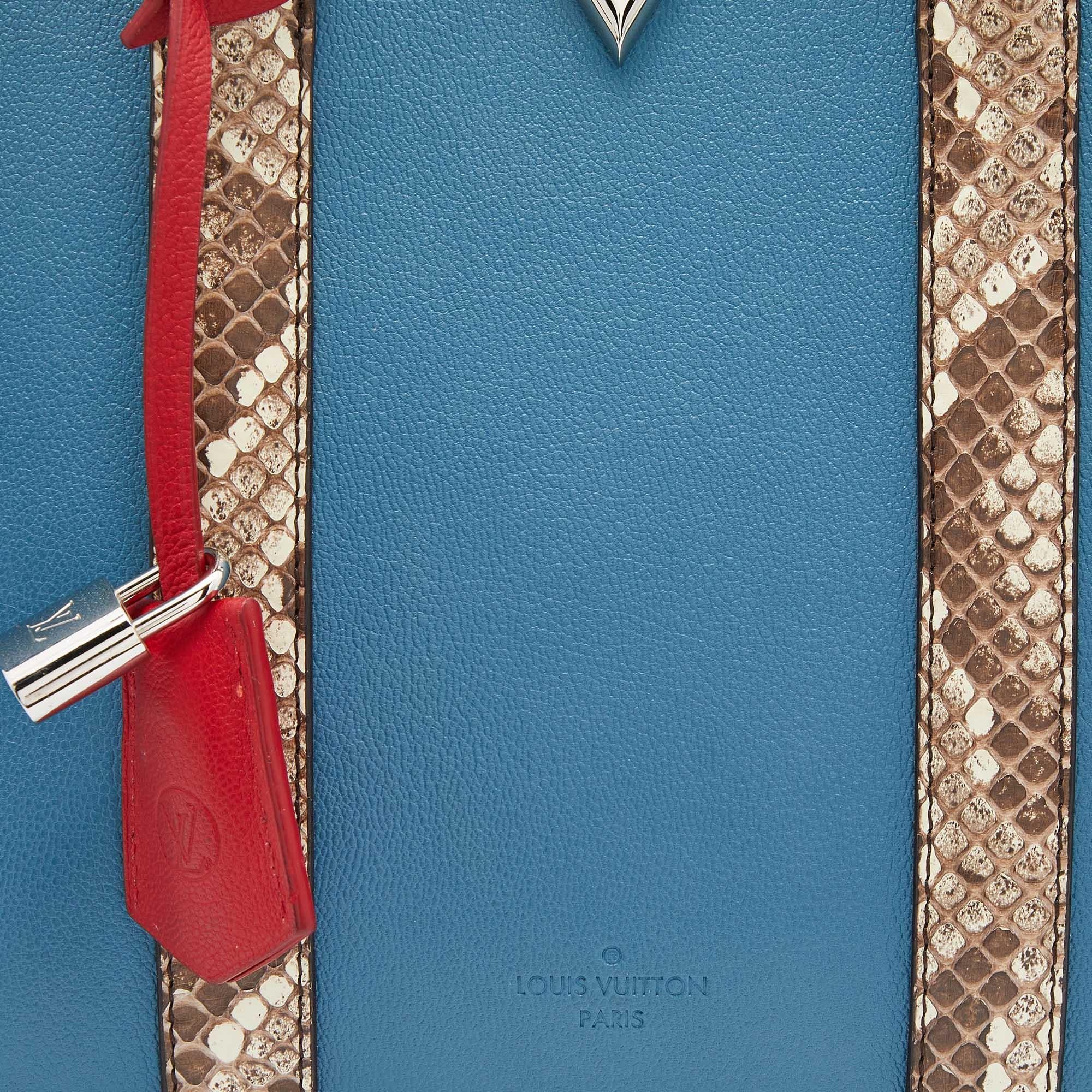 Louis Vuitton Blue Cuir Plume and Python Very Tote For Sale 6