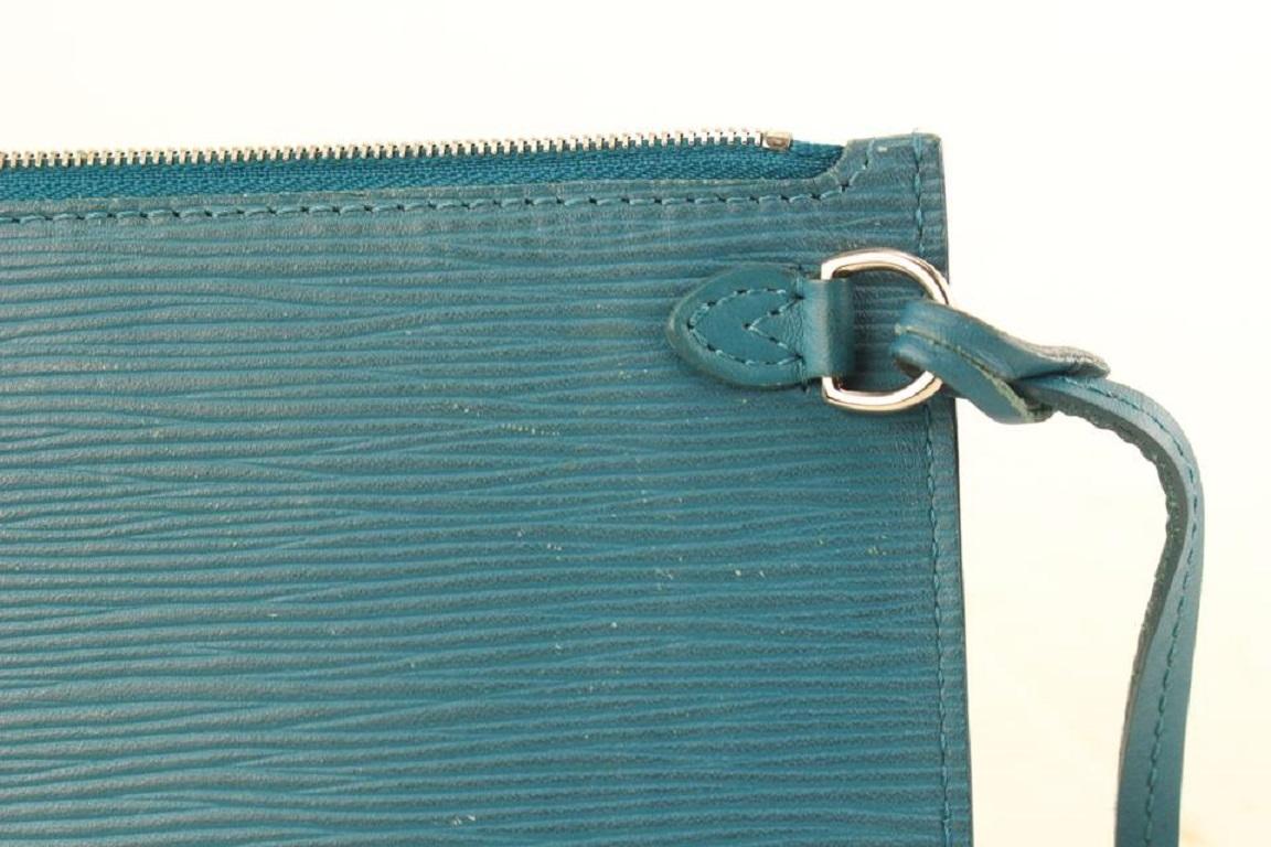 Louis Vuitton Blue Cyan Epi Leather Neverfull Pochette MM/GM Wristlet Bag 41lvs For Sale 4