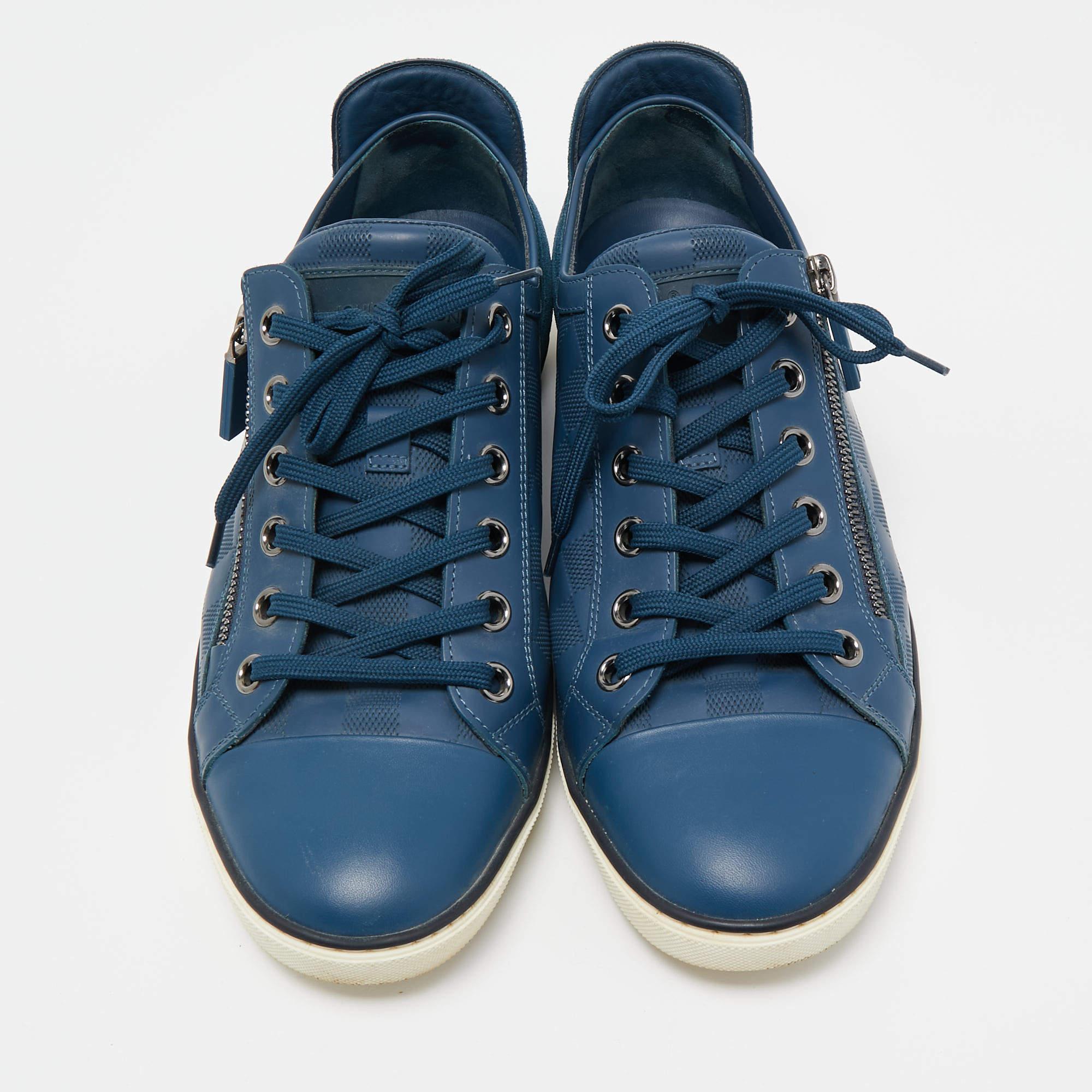 Louis Vuitton Blue Damier Embossed Leather Challenge Zip Up Sneakers Size 41.5 For Sale 1
