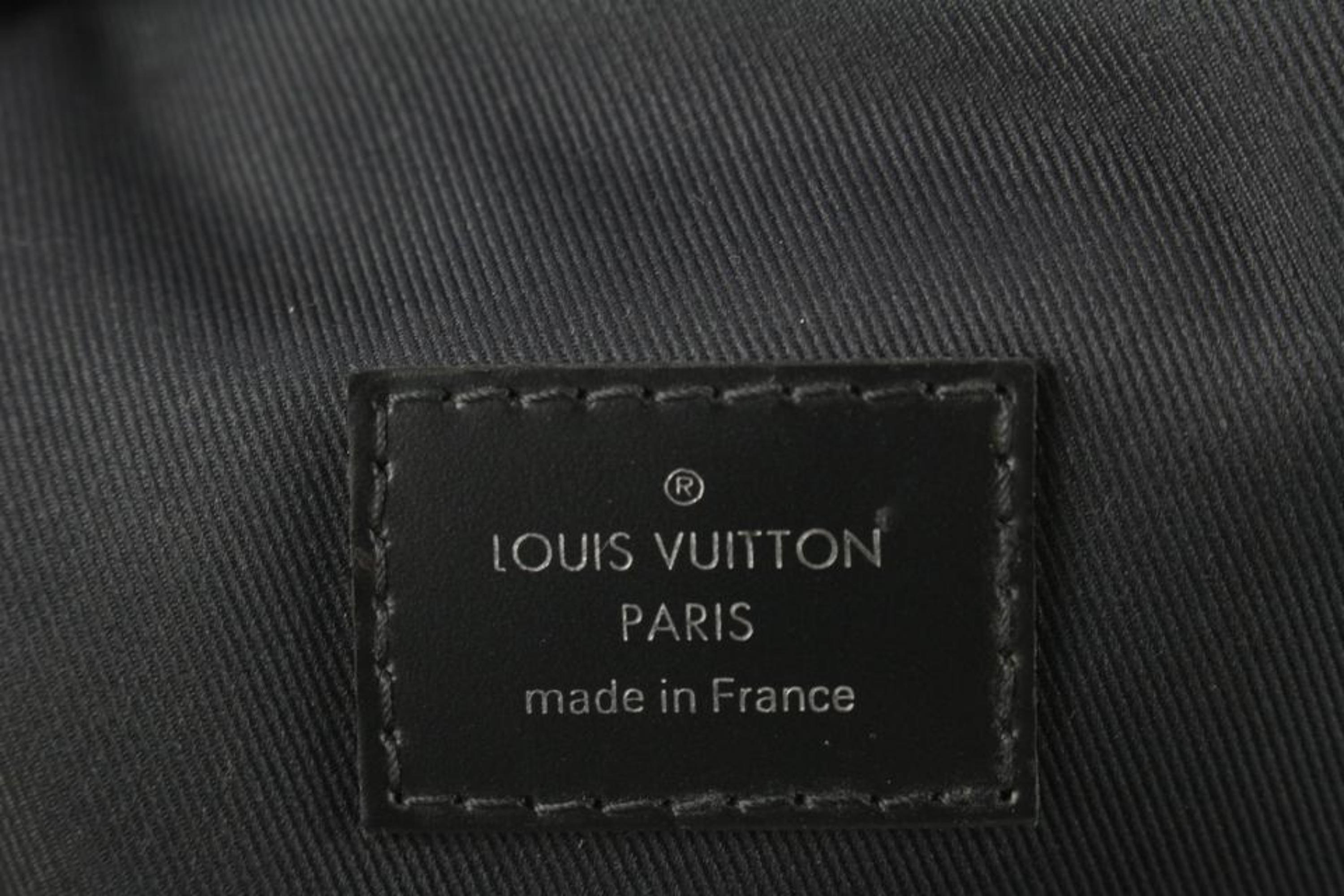 Louis Vuitton Blue Damier Graphite Pixel Avenue Sling Bag 97lz89s In Excellent Condition In Dix hills, NY