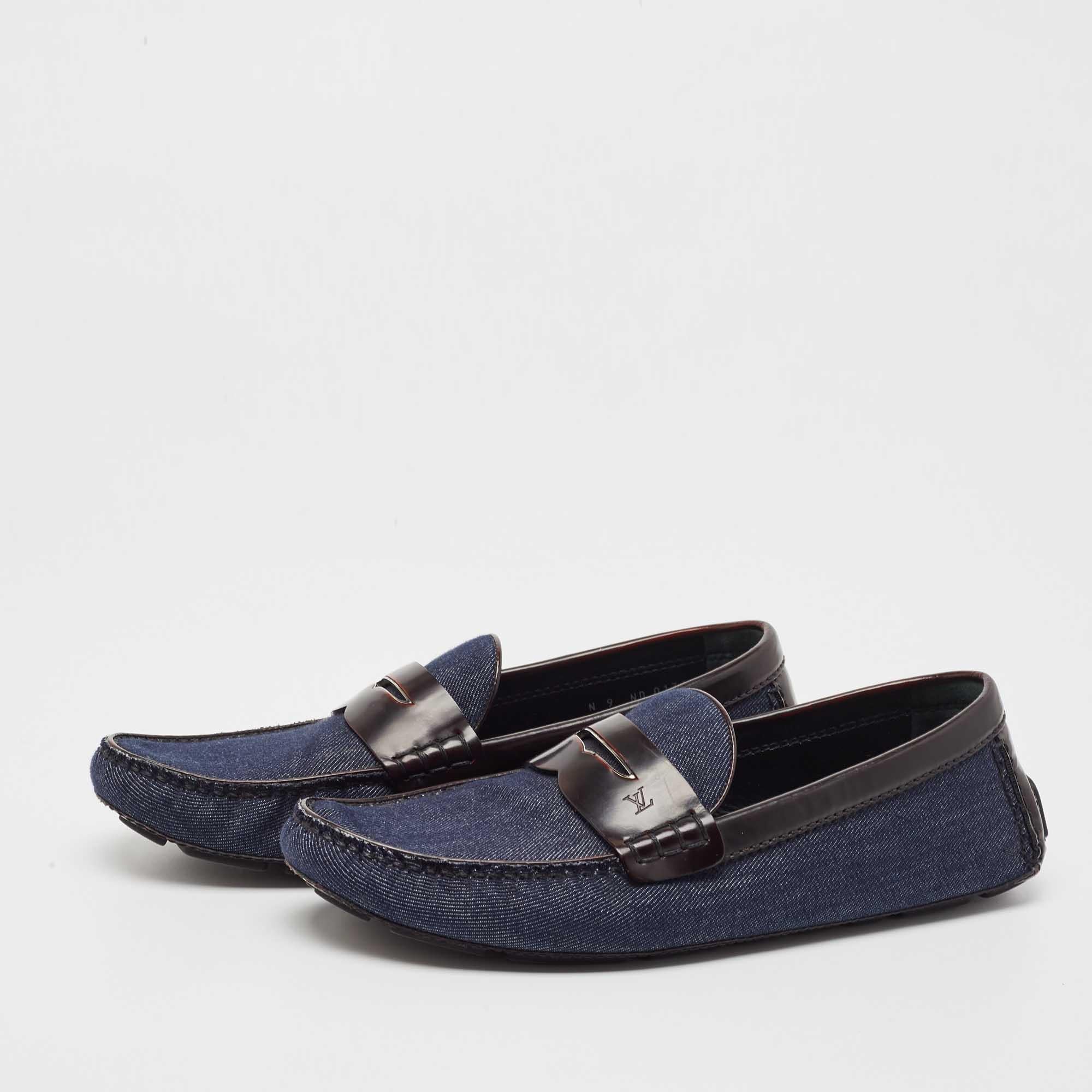 Practical, fashionable, and durable—these designer loafers are carefully built to be fine companions to your everyday style. They come made using the best materials to be a prized buy.

