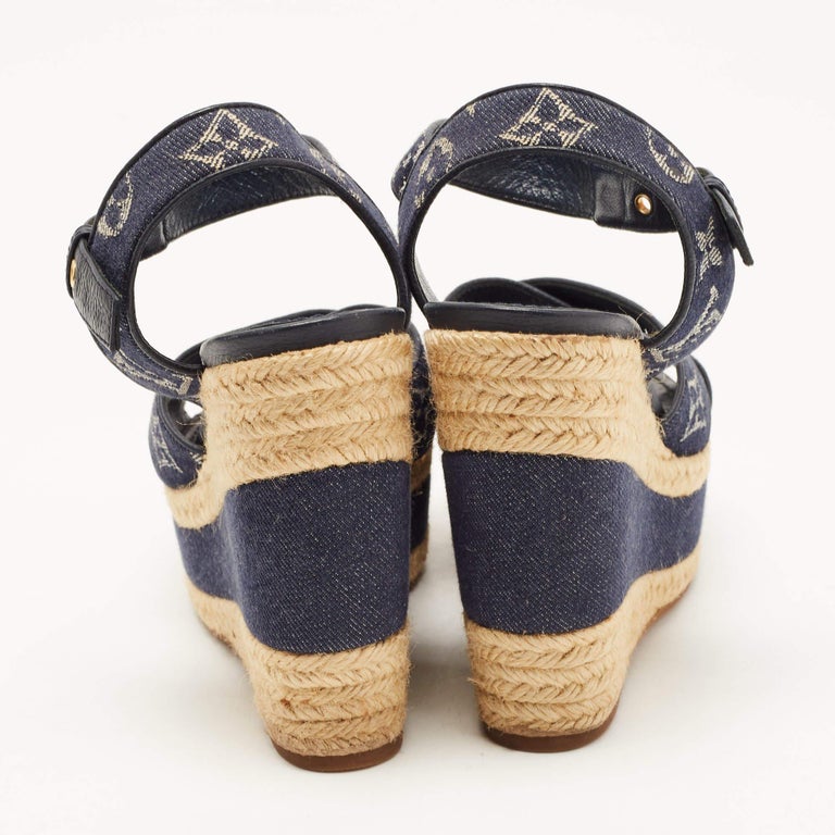 Louis Vuitton Blue Monogram Denim Bow Detail Slides Sandals Size 38 at  1stDibs