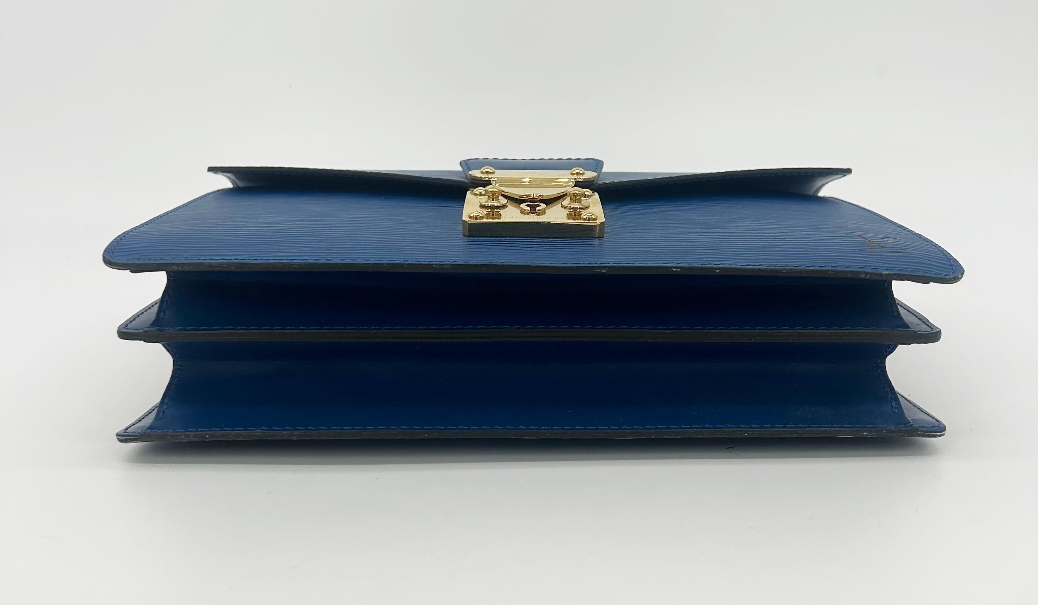 Sac Louis Vuitton Epi Condorde bleu Bon état - En vente à Philadelphia, PA