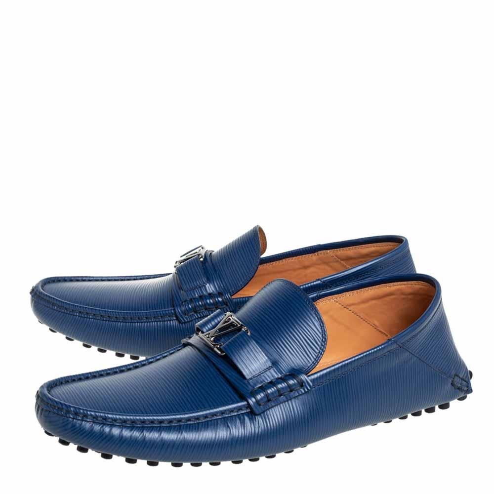 Louis Vuitton Blau Epi Leder Hockenheim Slip On Loafers Größe 42 im Zustand „Neu“ in Dubai, Al Qouz 2