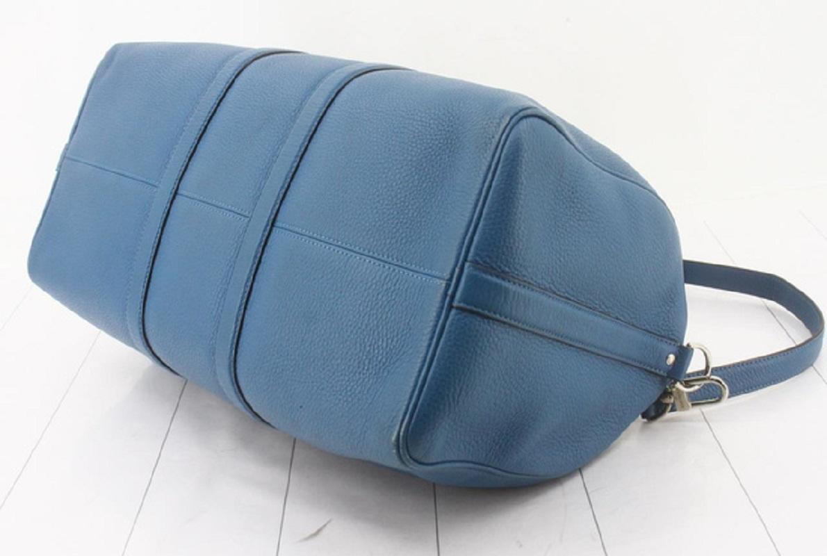 Louis Vuitton Blue Epi Leather Keepall 45cm Bandouliere Duffle Bag In Good Condition For Sale In Irvine, CA