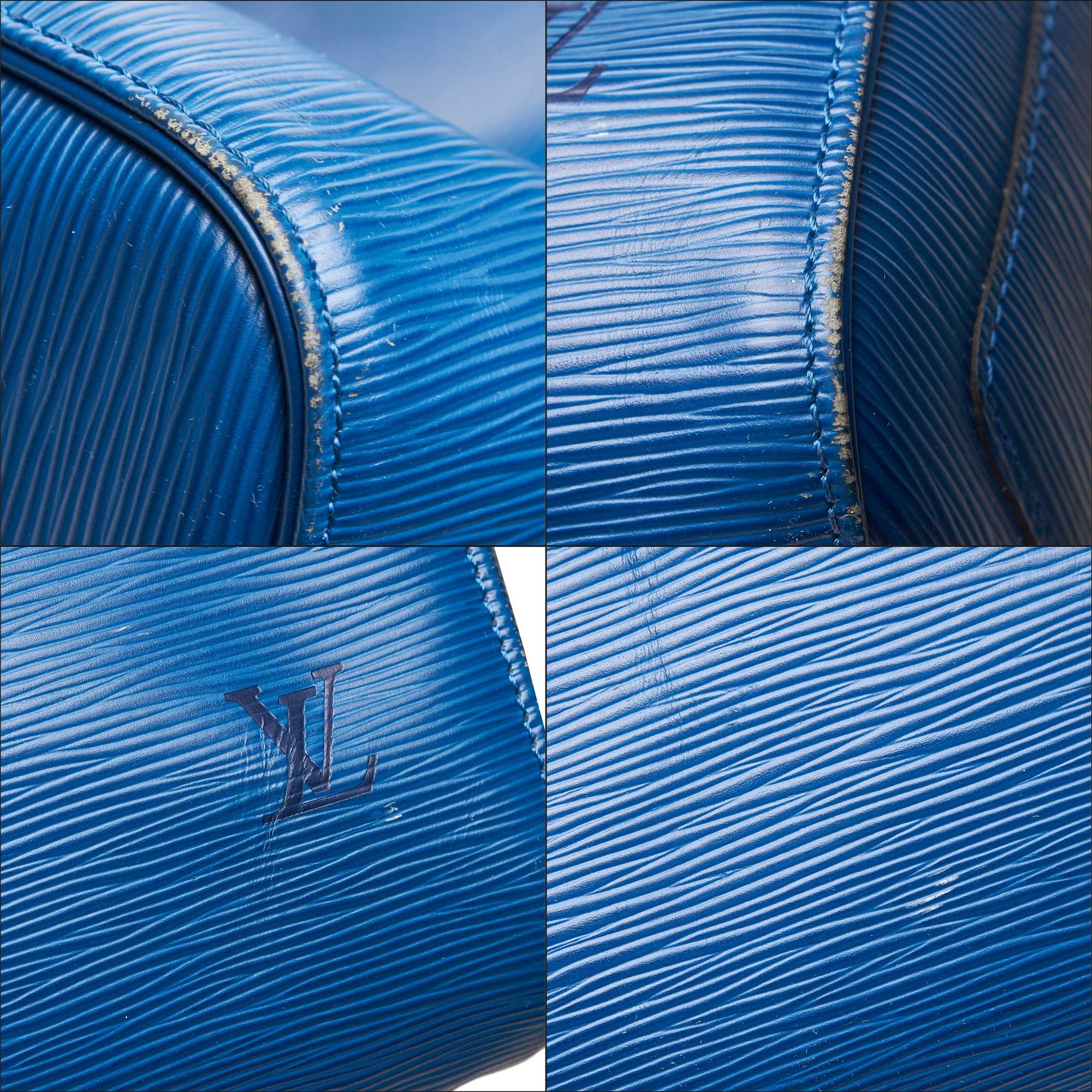 Louis Vuitton Blue Epi Leather Leather Epi Keepall 55 France w/ Dust Bag For Sale 8