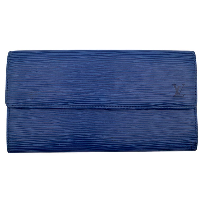 Louis Vuitton Blue Epi Leather Long Continental Sarah Wallet For Sale at  1stDibs