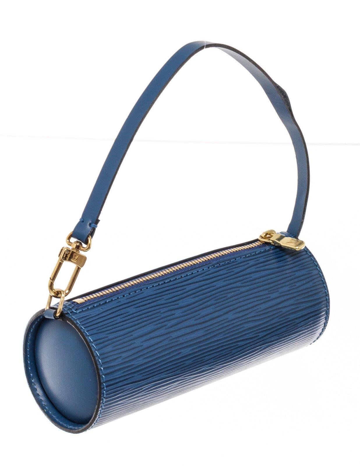 Blaue Epi-Leder-Mini Papillon Pochette-Tasche von Louis Vuitton mit silberfarbener Silber (Grau)