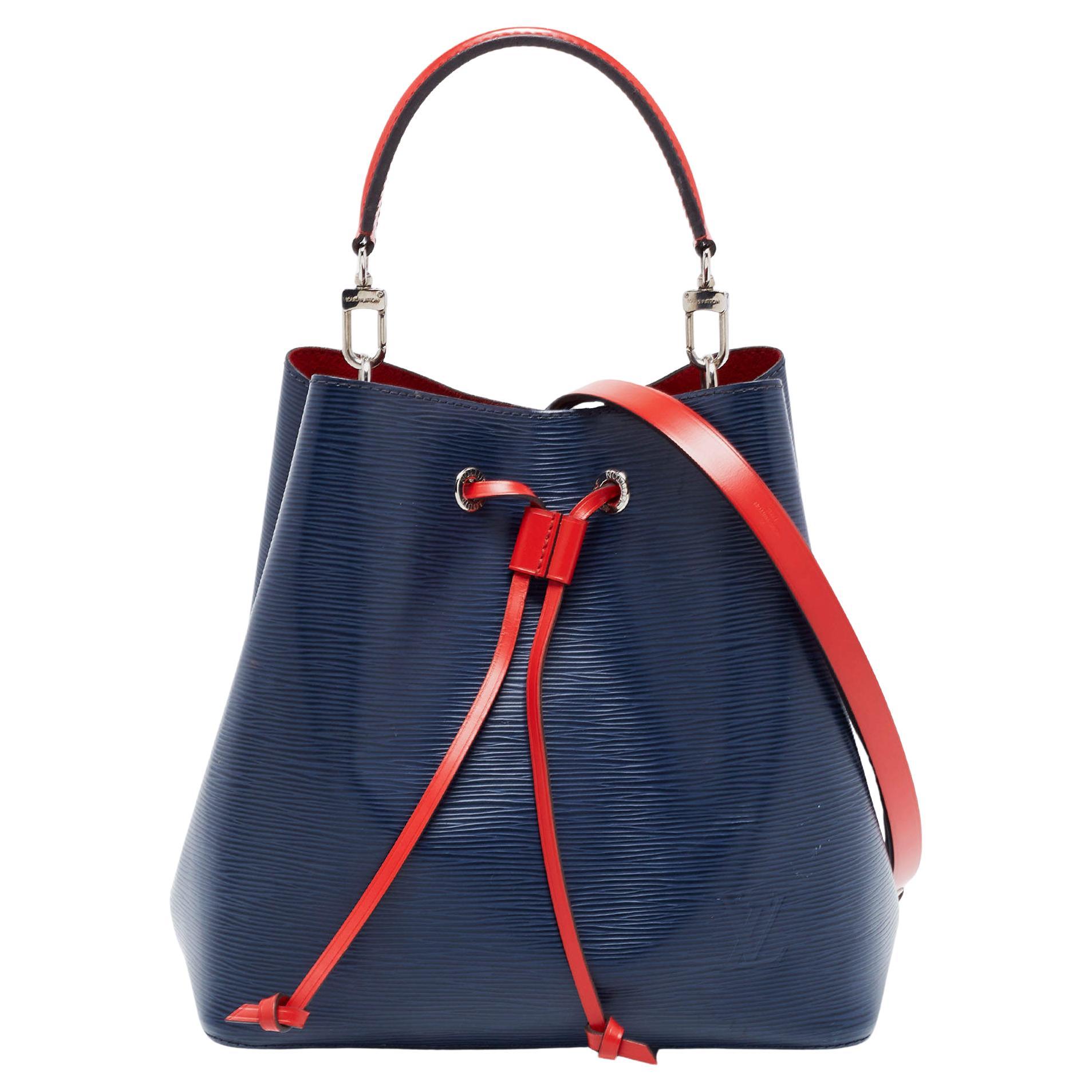 Louis Vuitton Blue Epi Leather NeoNoe MM Bag For Sale at 1stDibs