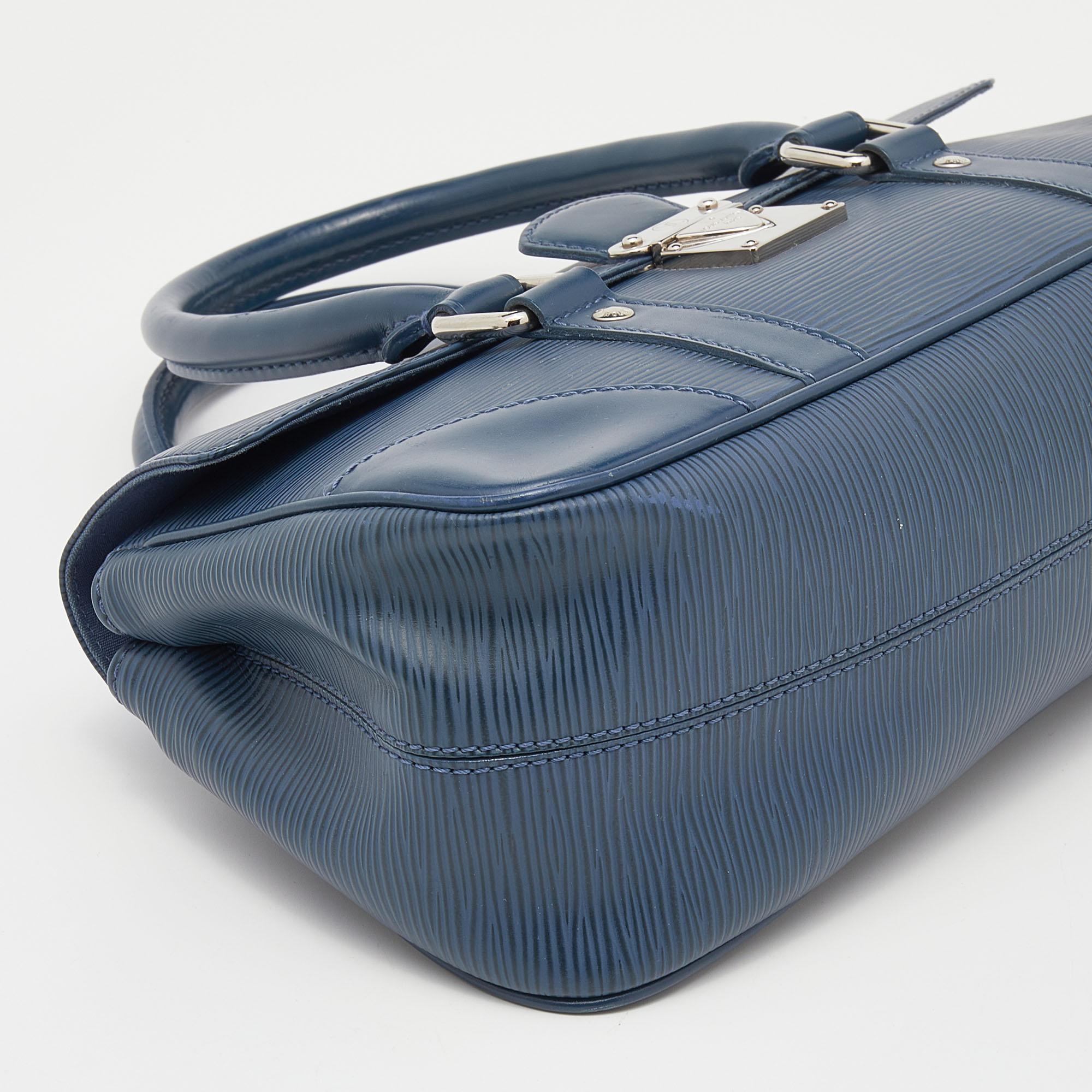 Louis Vuitton Blue Epi Leather Pochette Segur Bag 5