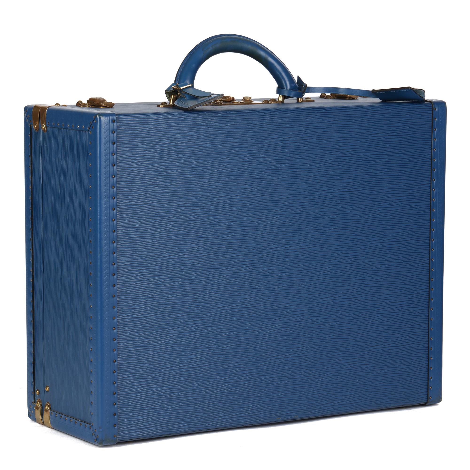 LOUIS VUITTON
Blue Epi Leather Special Order Super President

Xupes Reference: CB578
Serial Number: 1043454
Age (Circa): 2000
Accompanied By: Louis Vuitton Dust Bag, Luggage Tag, Clochette
Authenticity Details: Date Stamp (Made in France)
Gender: