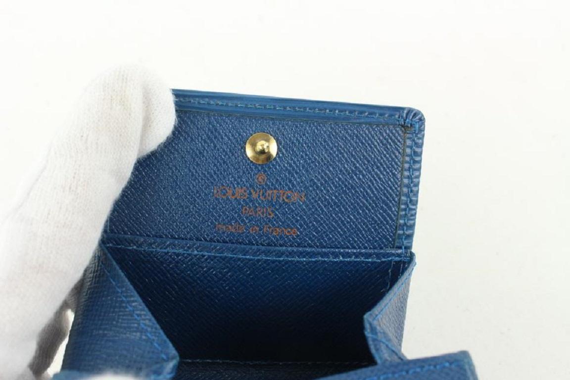 Blau Epi Leder Toledo Klappbare Münzbeutel wechselnde Geldbörse von Louis Vuitton im Angebot 1