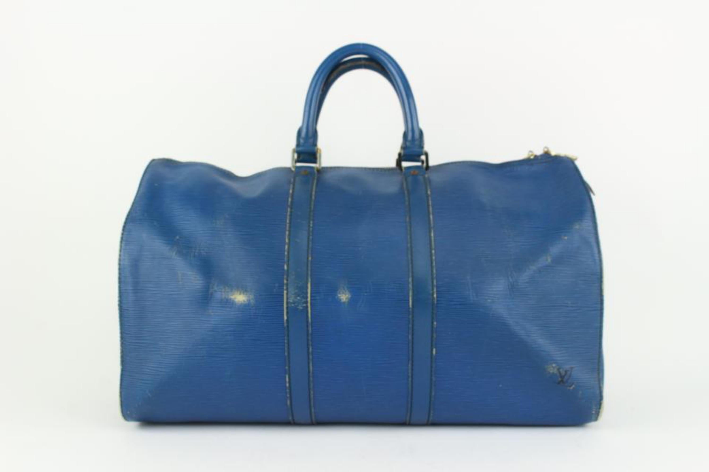 Louis Vuitton Sac Keepall Toledo 45 Boston Duffle Bag en cuir épi bleu 22LV106 en vente 2