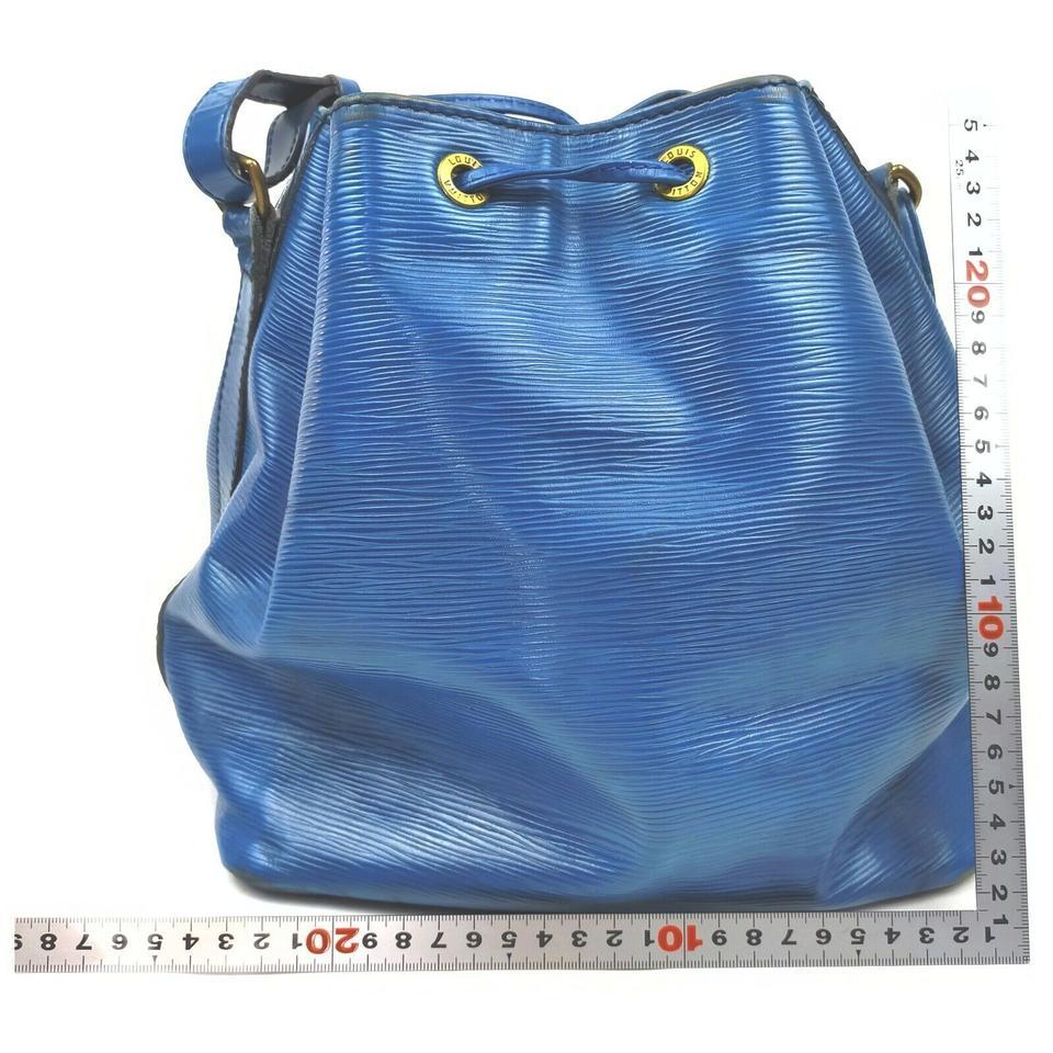 Louis Vuitton Blue Epi Leather Toledo Noe Petit Drawstring Hobo Bag 863028 4