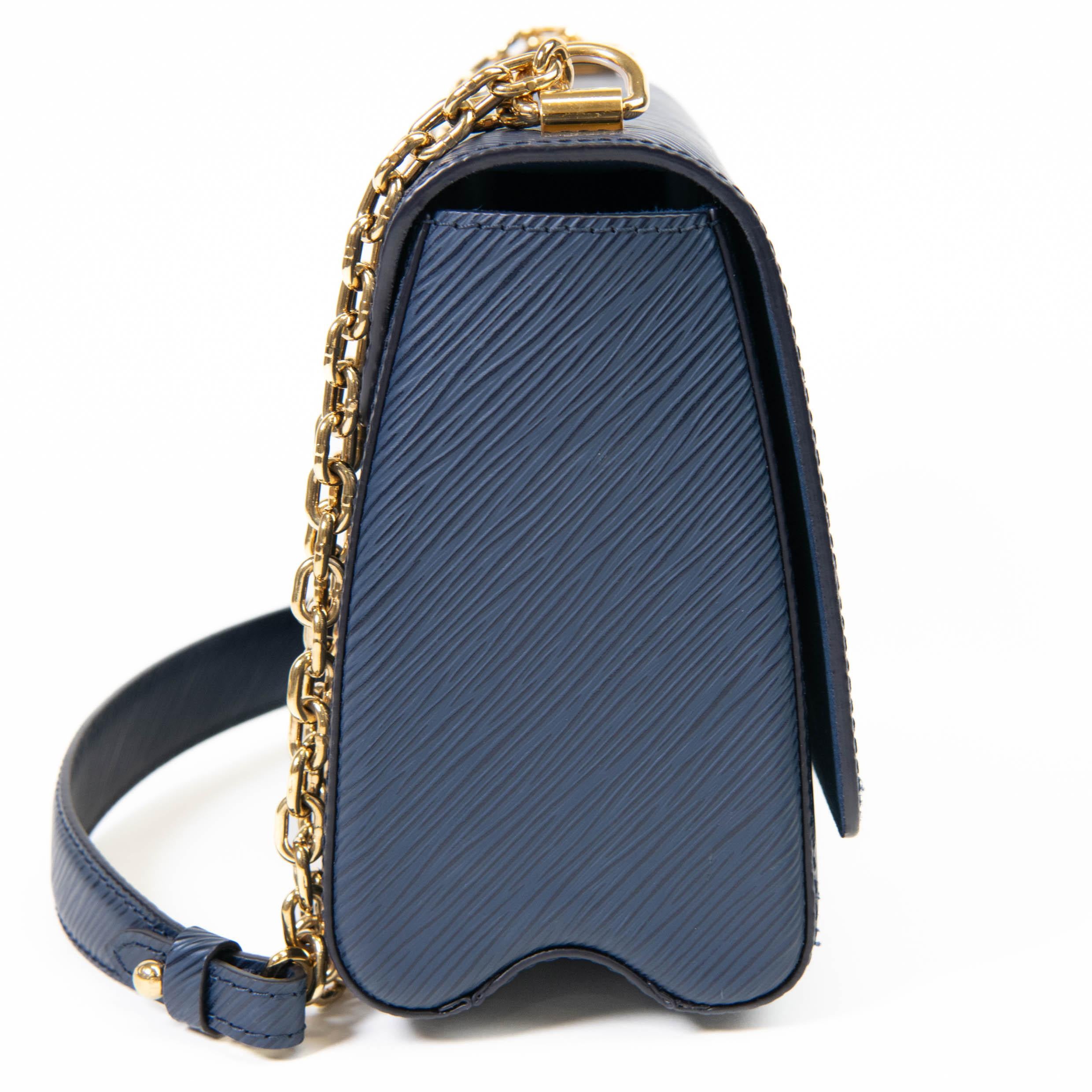 Louis Vuitton Blue Epi Leather Twist Shoulder Bag MM In Excellent Condition For Sale In Corona Del Mar, CA