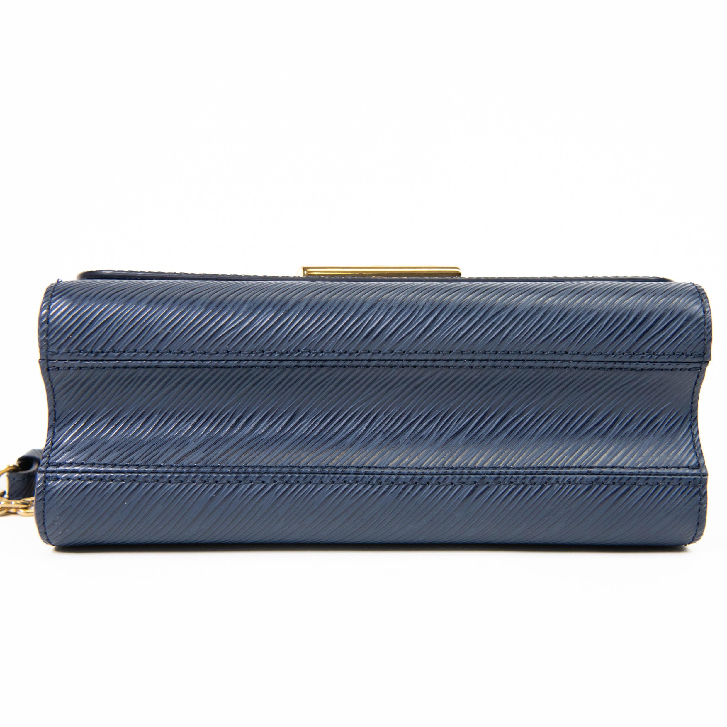Women's or Men's Louis Vuitton Blue Epi Leather Twist Shoulder Bag MM For Sale