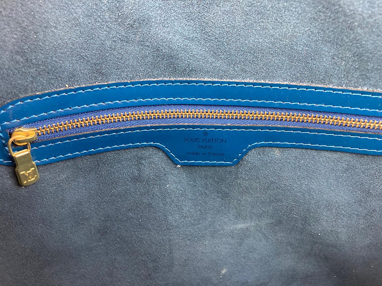 Blau Epi Lussac Tote Pochette Brieftasche und Schmuckbeutel von Louis Vuitton im Angebot 12