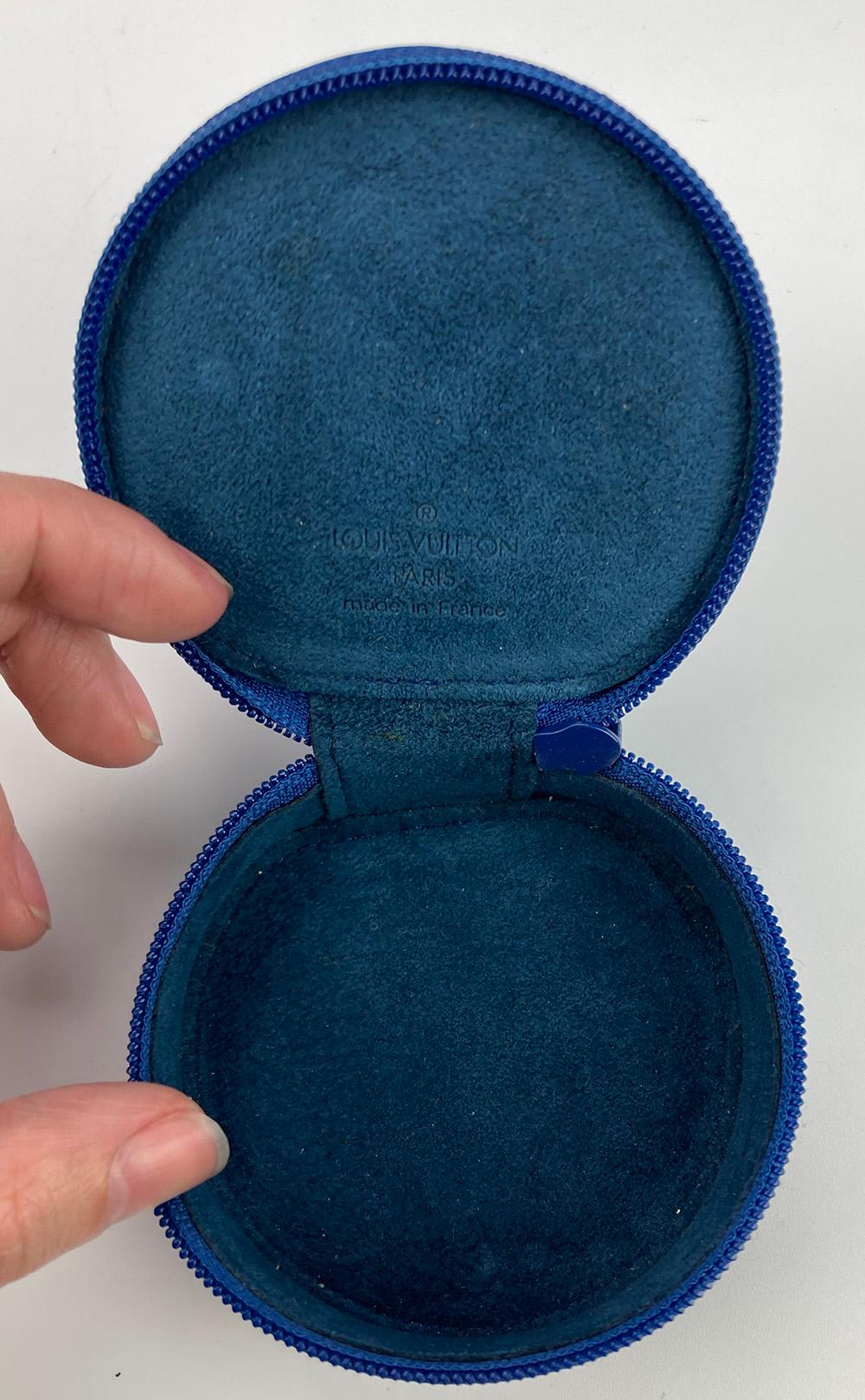 Blau Epi Lussac Tote Pochette Brieftasche und Schmuckbeutel von Louis Vuitton im Zustand „Gut“ im Angebot in Philadelphia, PA
