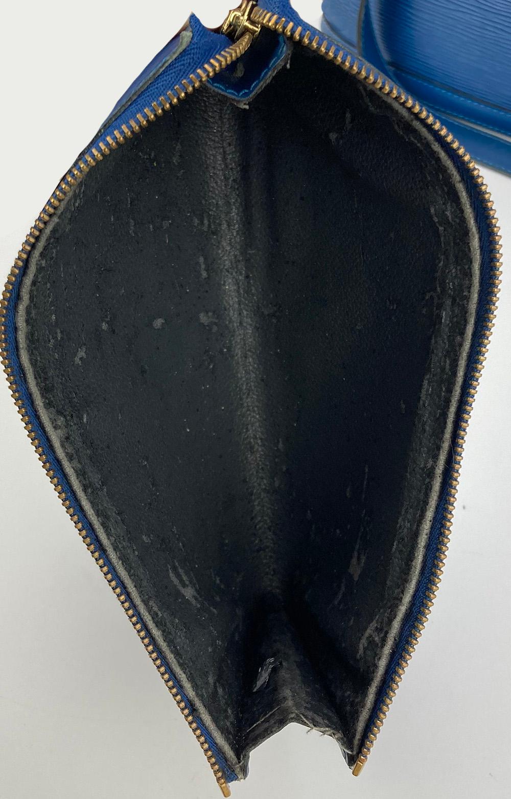 Blau Epi Lussac Tote Pochette Brieftasche und Schmuckbeutel von Louis Vuitton im Angebot 2