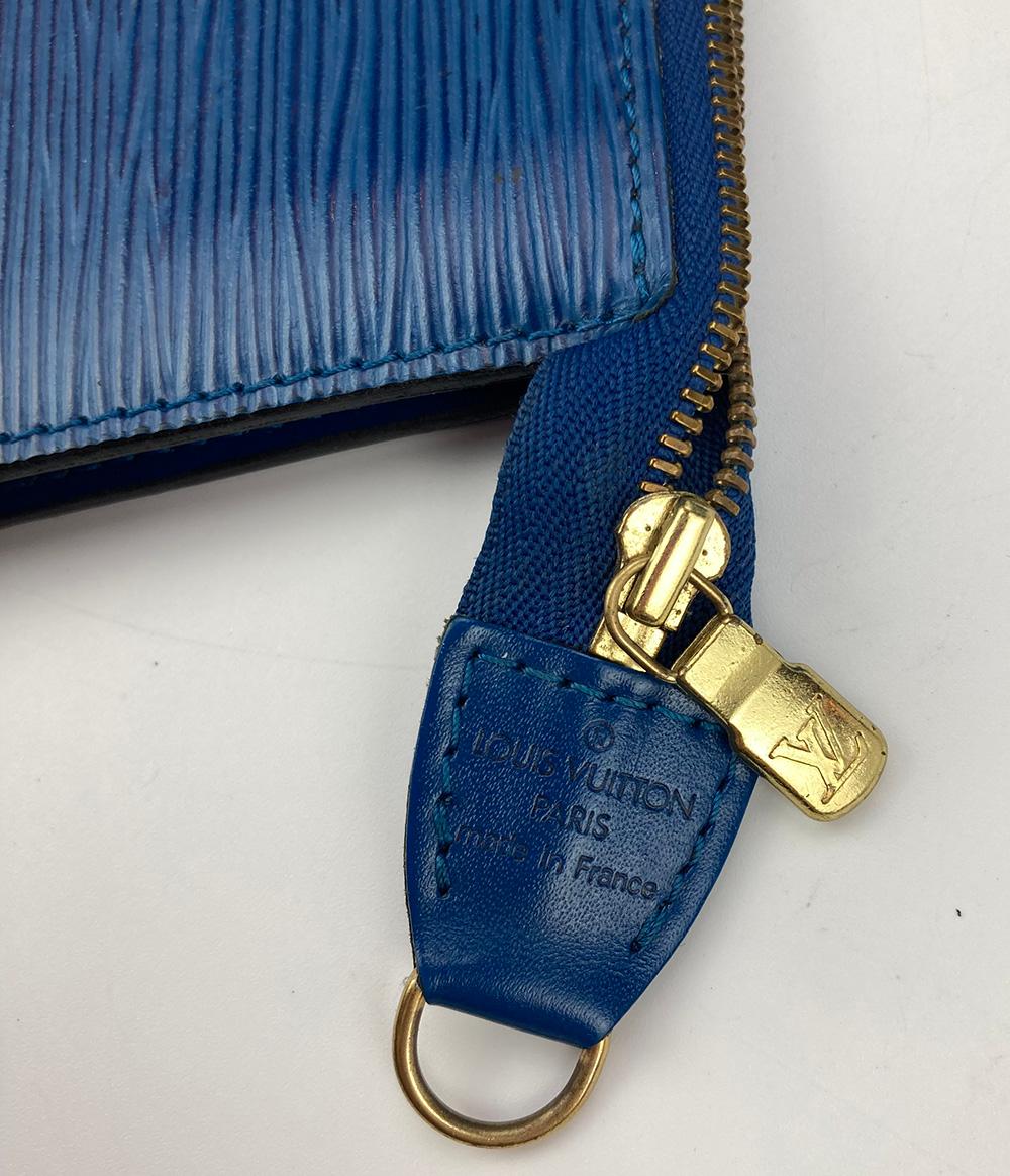 Blau Epi Lussac Tote Pochette Brieftasche und Schmuckbeutel von Louis Vuitton im Angebot 3