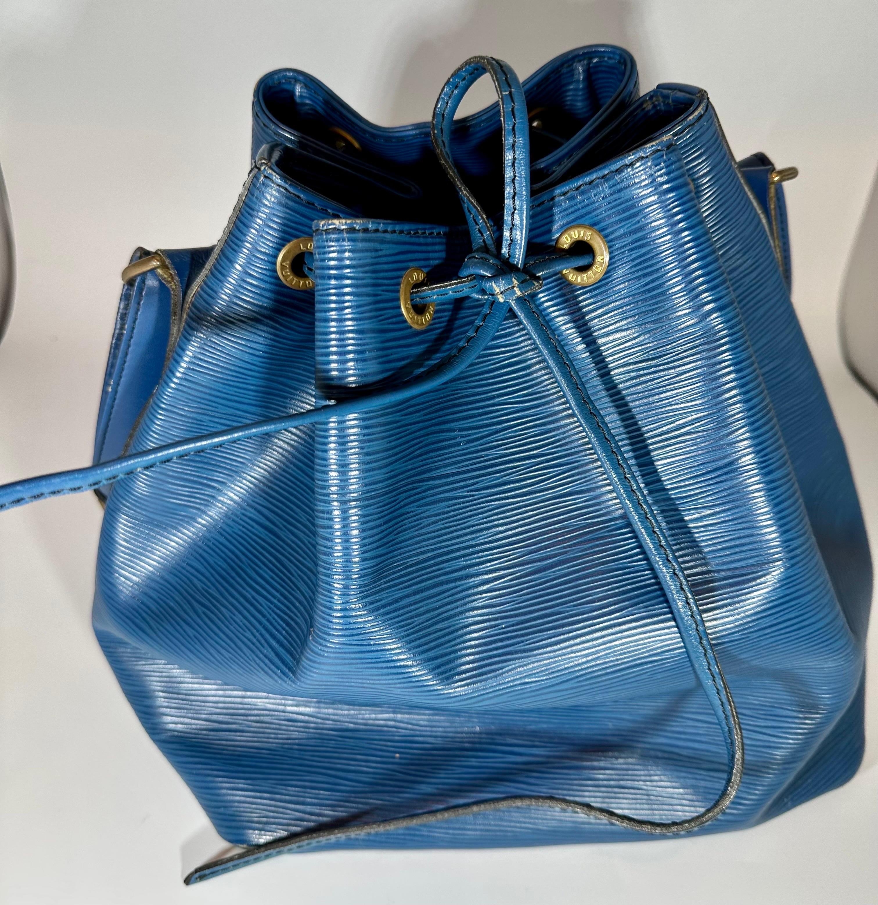 Women's   LOUIS VUITTON BLUE EPI NOÉ PETITE Drawstring Hand Bag/ Shoulder Bag For Sale