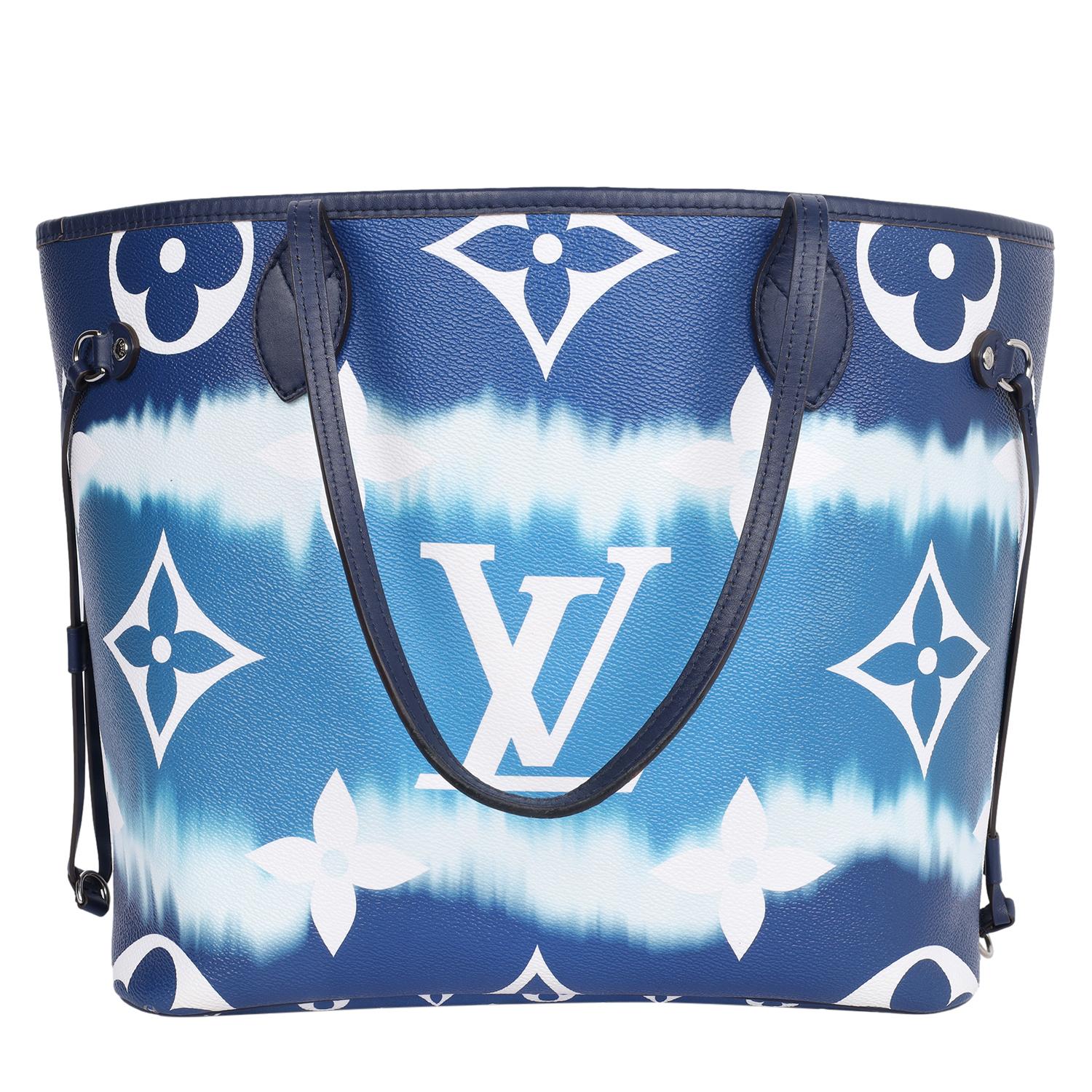 Louis Vuitton Blue Escale Giant Neverfull MM Tie Dye Tote Handle Shoulder Bag In Good Condition For Sale In Salt Lake Cty, UT