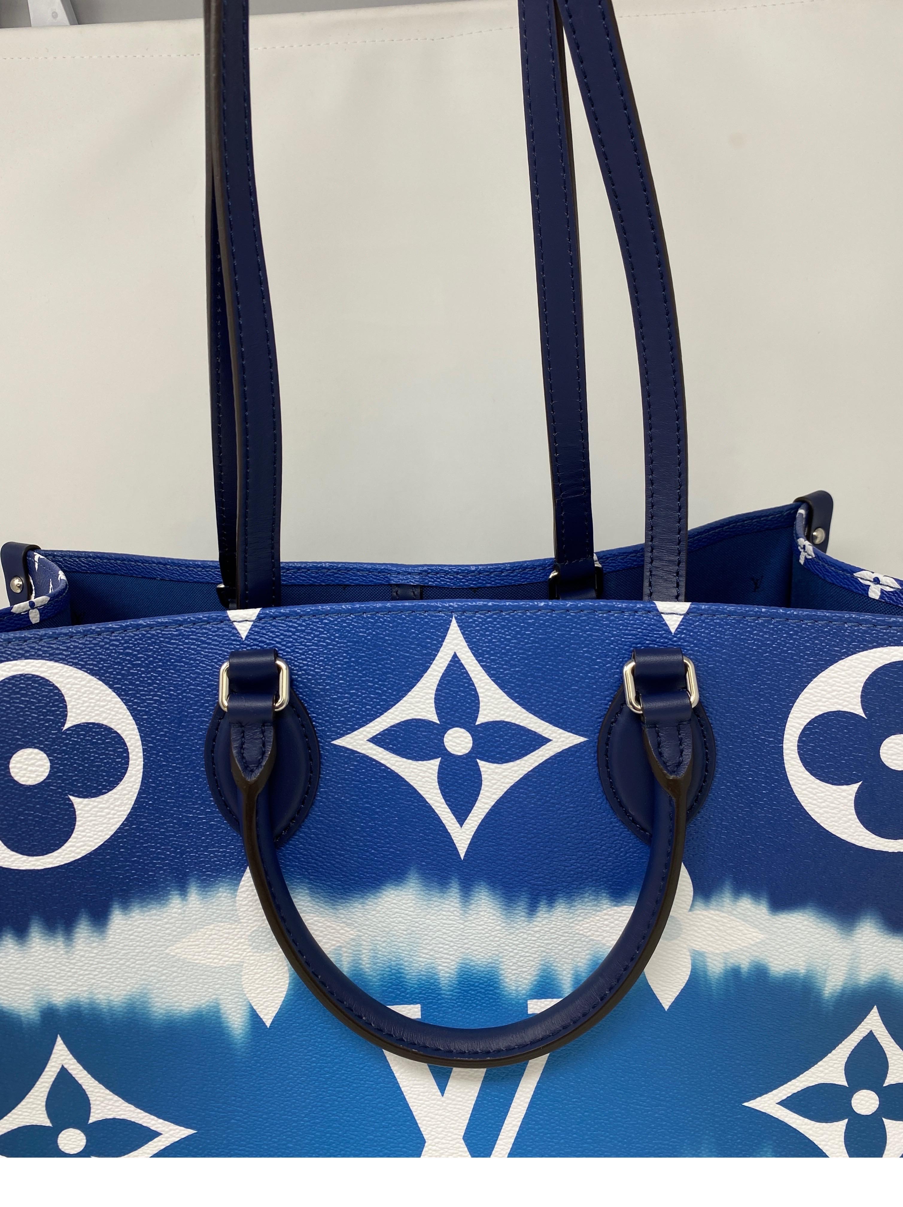 Blaue Escale On The Go Tasche von Louis Vuitton 10