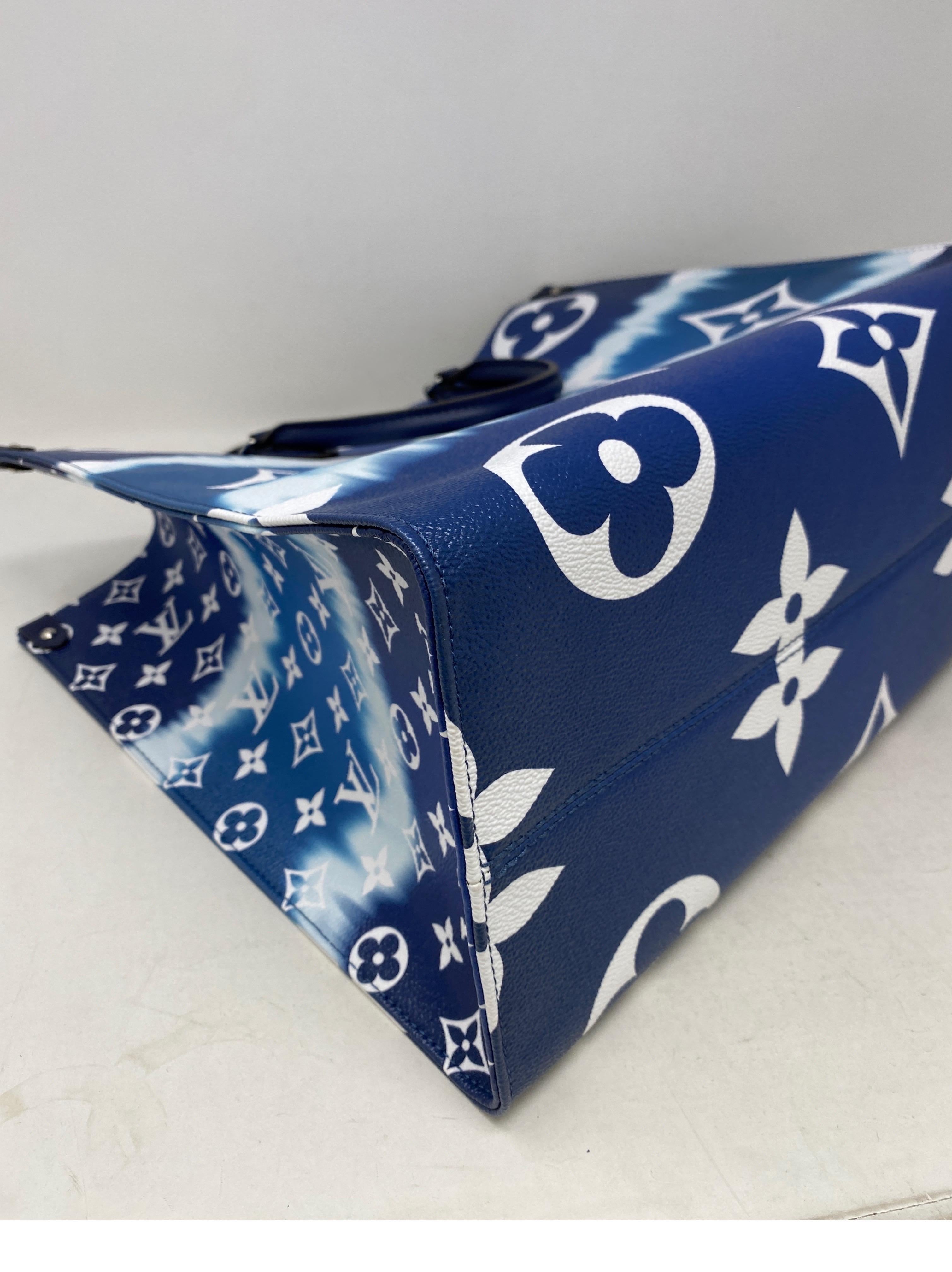 Blaue Escale On The Go Tasche von Louis Vuitton 2
