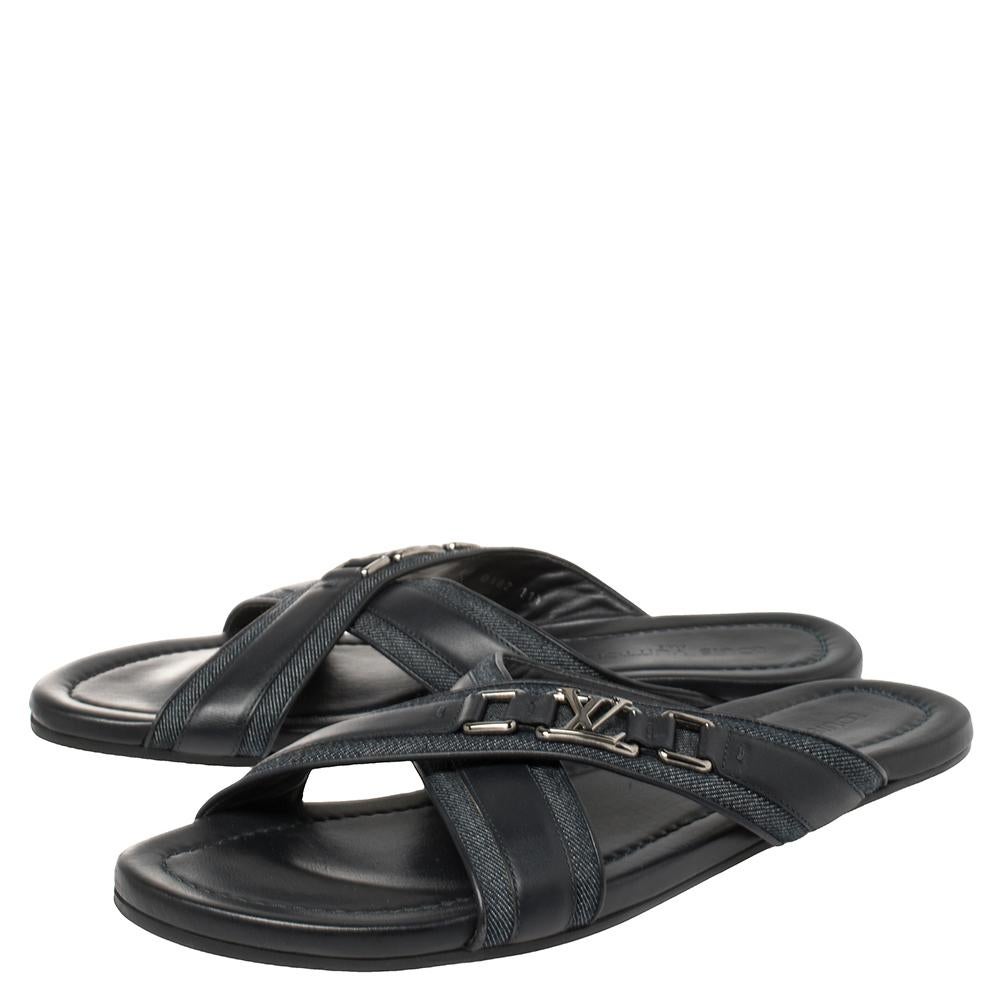 Louis Vuitton Blue Fabric and Leather Hamptons Thong Sandals Size 45.5 In Good Condition In Dubai, Al Qouz 2