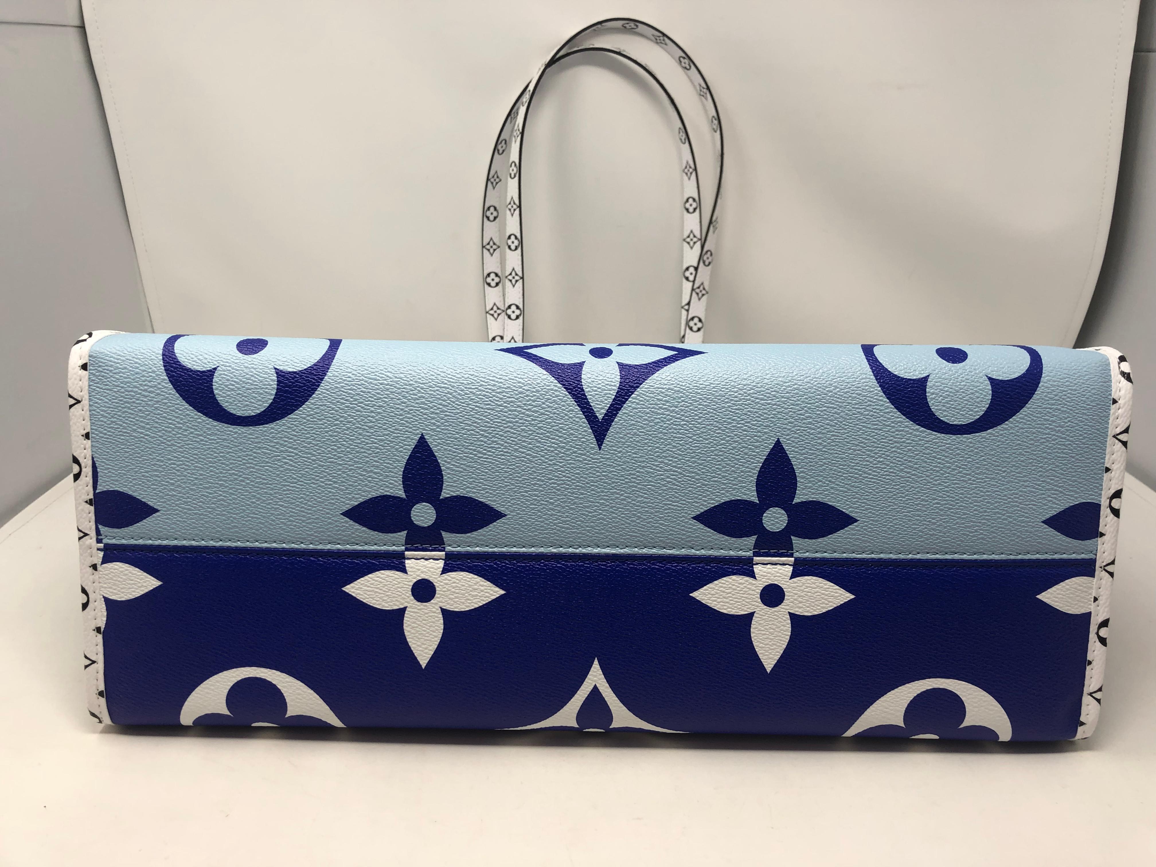 Louis Vuitton Blue Giant Monogram On The Go Santa Monica 5
