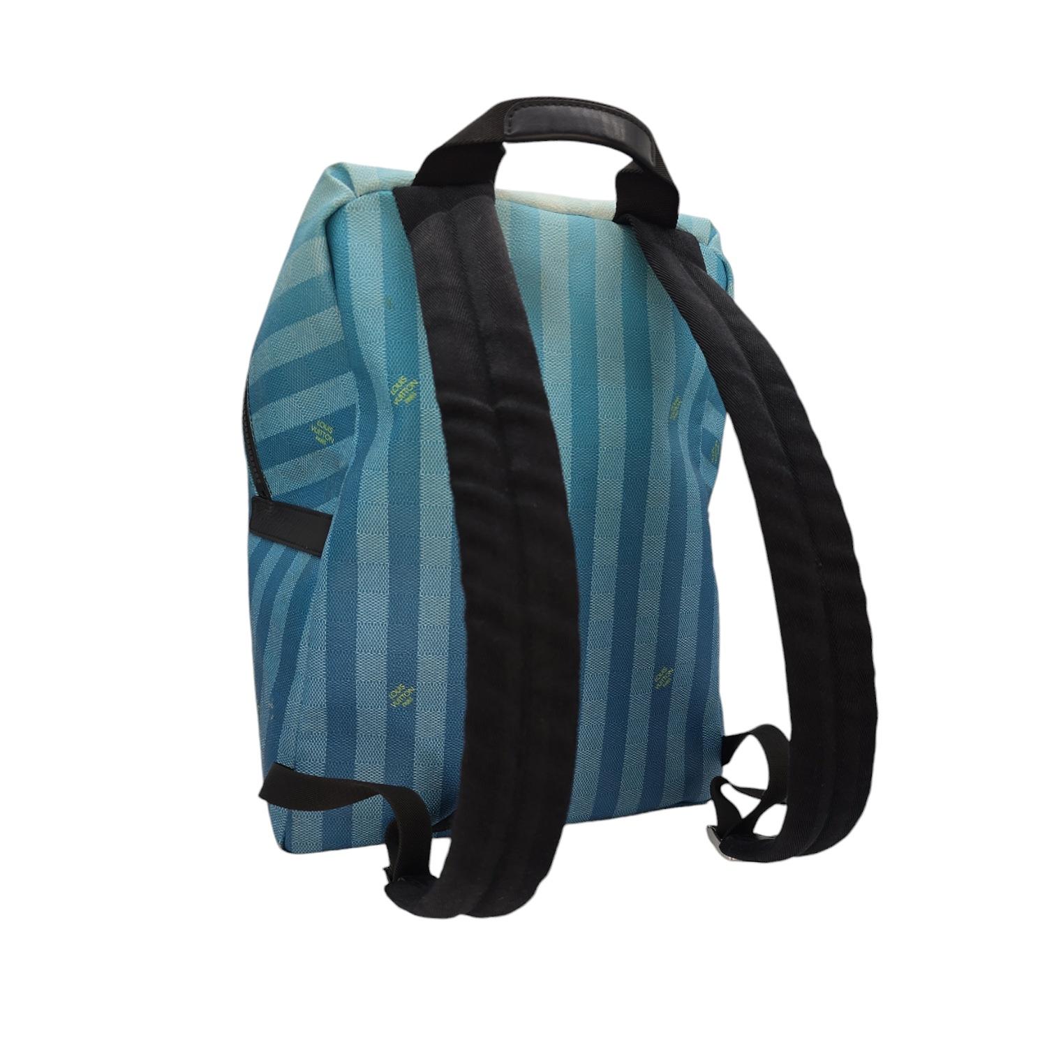 Louis Vuitton Blue Gradient Damier Stripes Discovery Backpack In Good Condition For Sale In Scottsdale, AZ