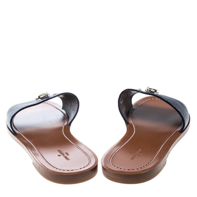 Louis Vuitton Blue Grained Leather Lock It Flat Slides Size 39 For Sale at 1stdibs