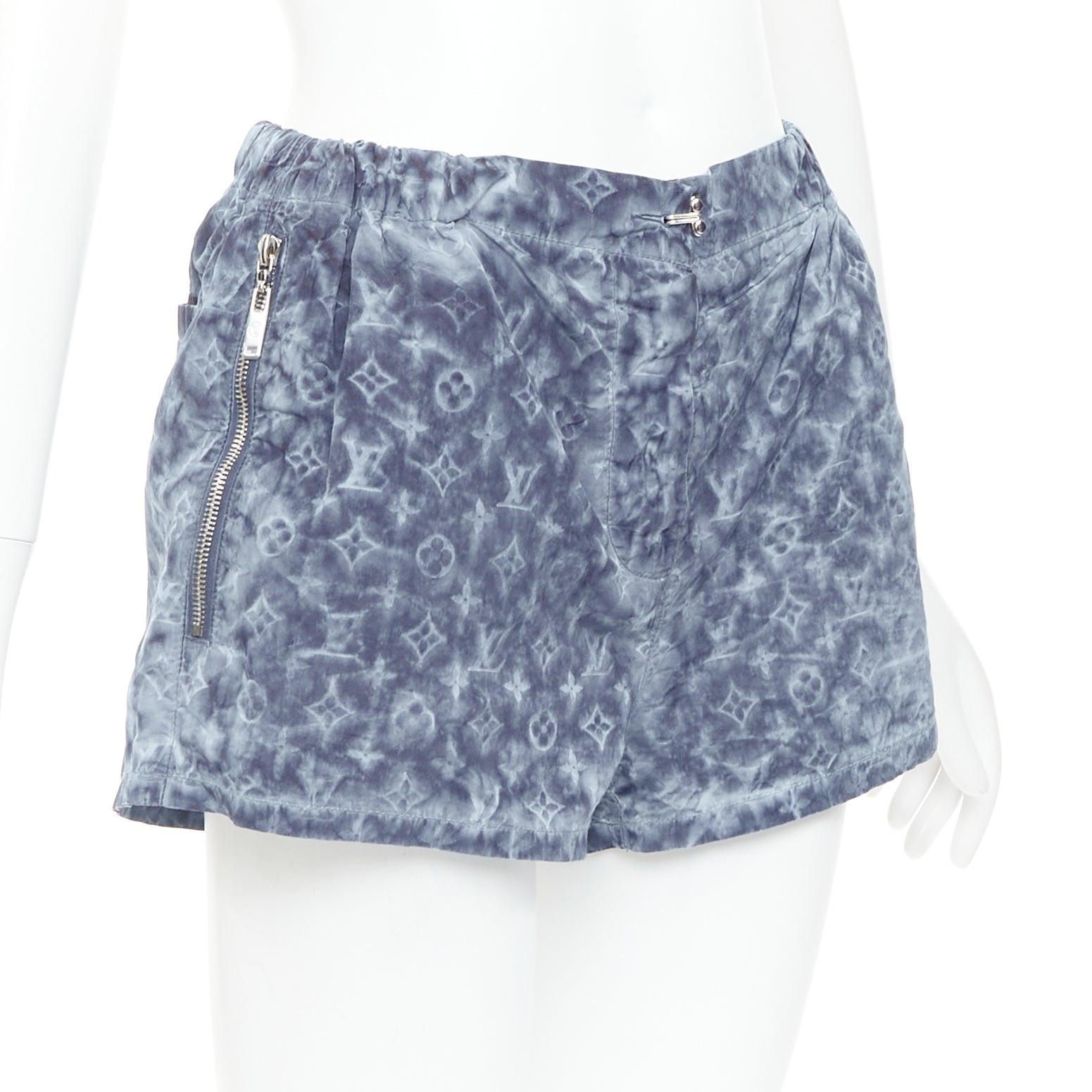 Gris Short LOUIS VUITTON bleu gris tie dye imprimé monogramme effet pochoir FR36 S en vente