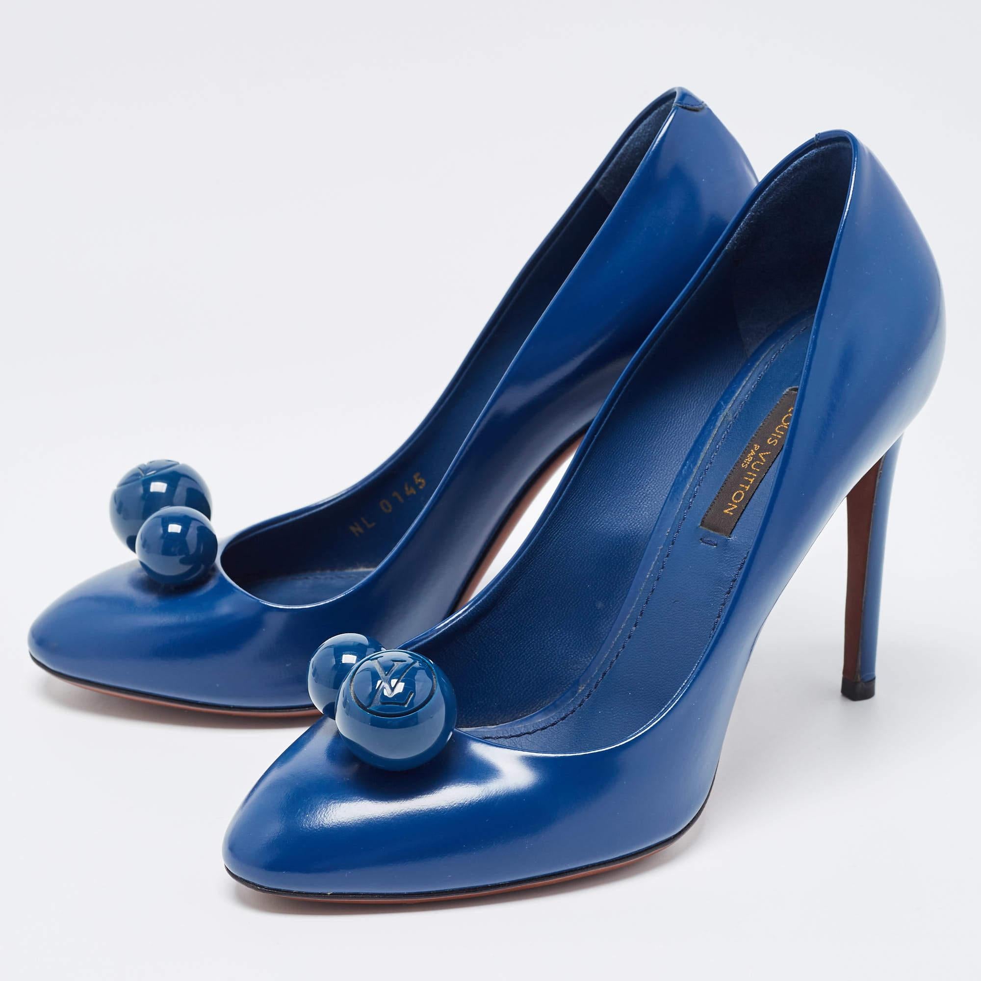 Women's Louis Vuitton Blue Leather Dice Pumps Size 37