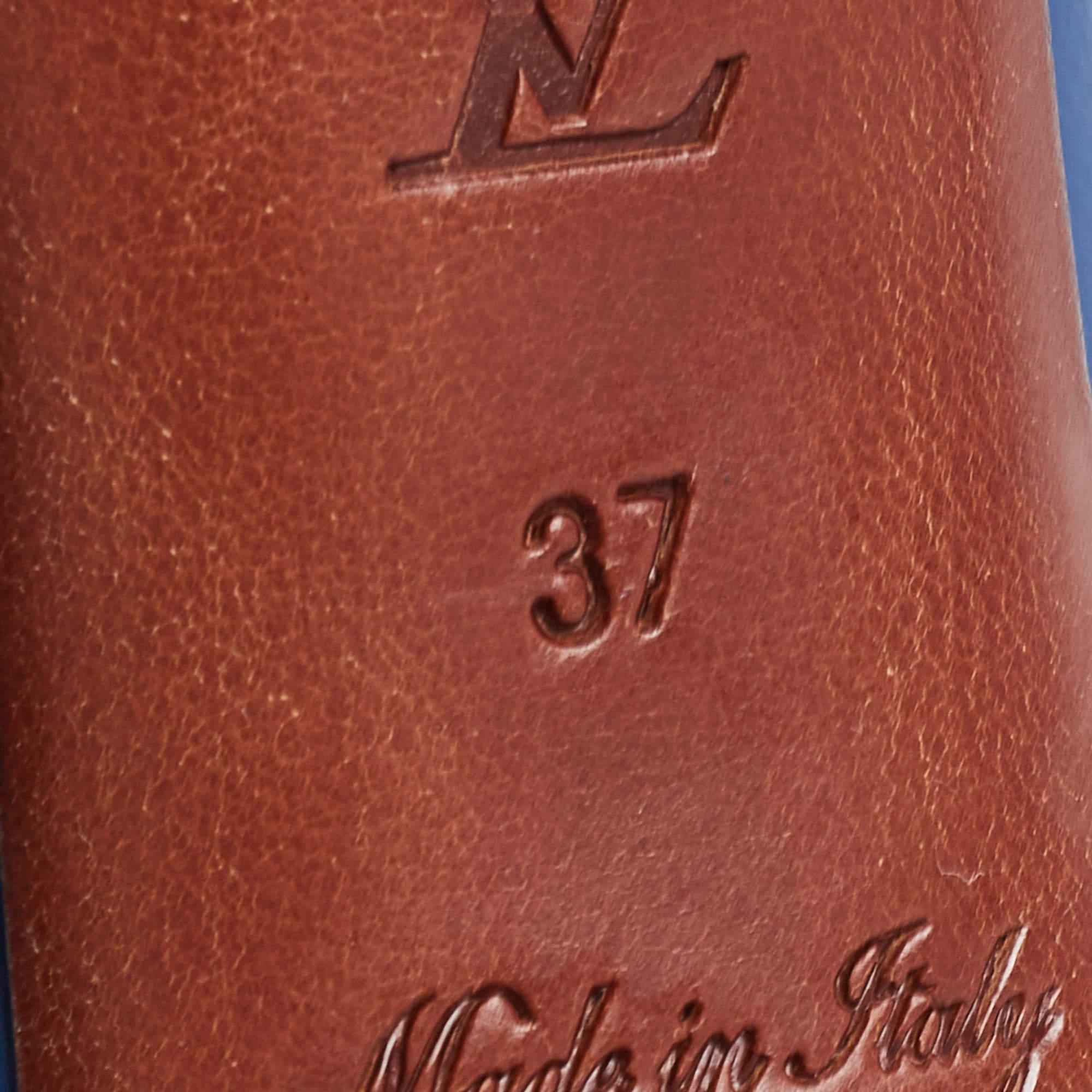 Louis Vuitton Blue Leather Dice Pumps Size 37 4