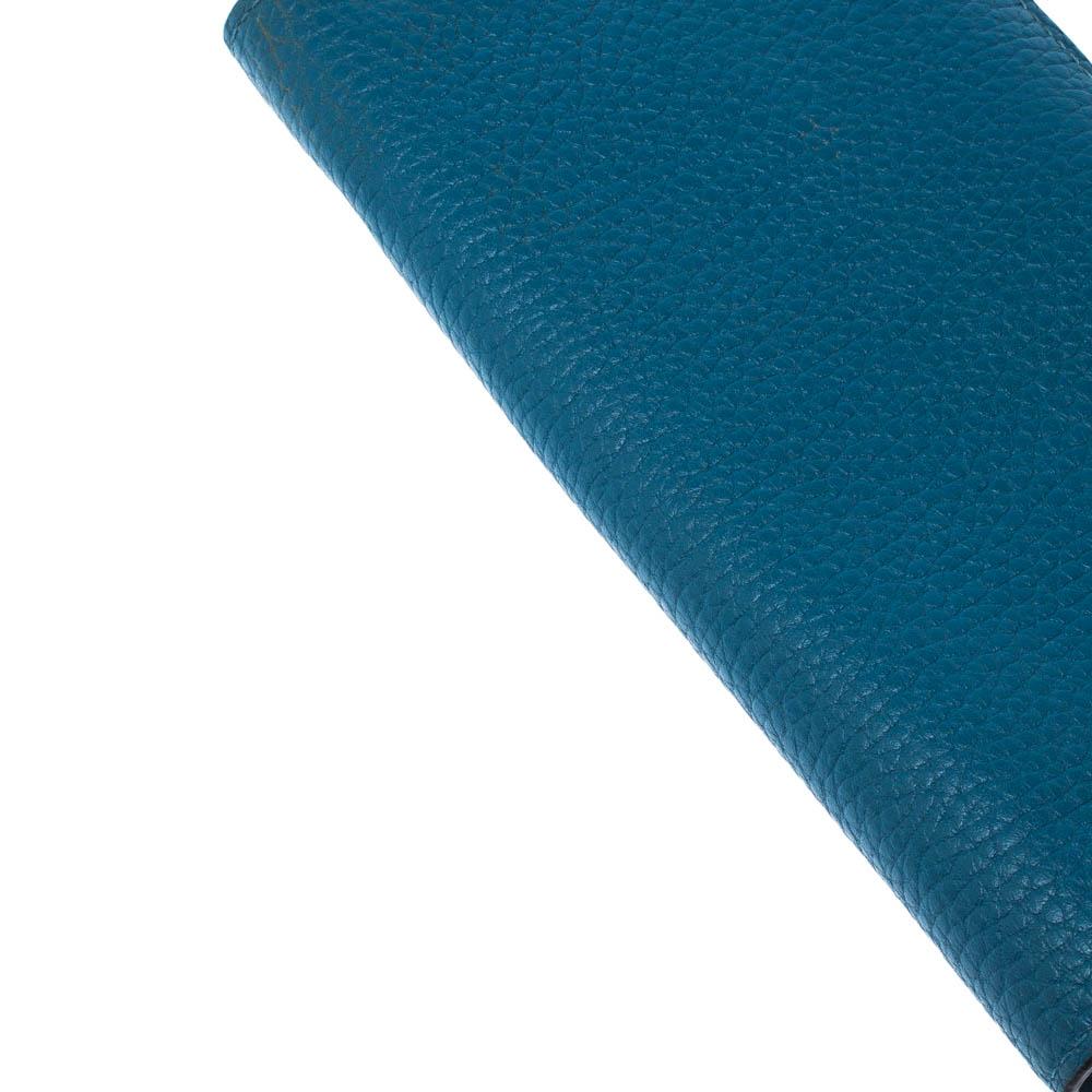 Louis Vuitton - Portefeuille long en cuir bleu en vente 3