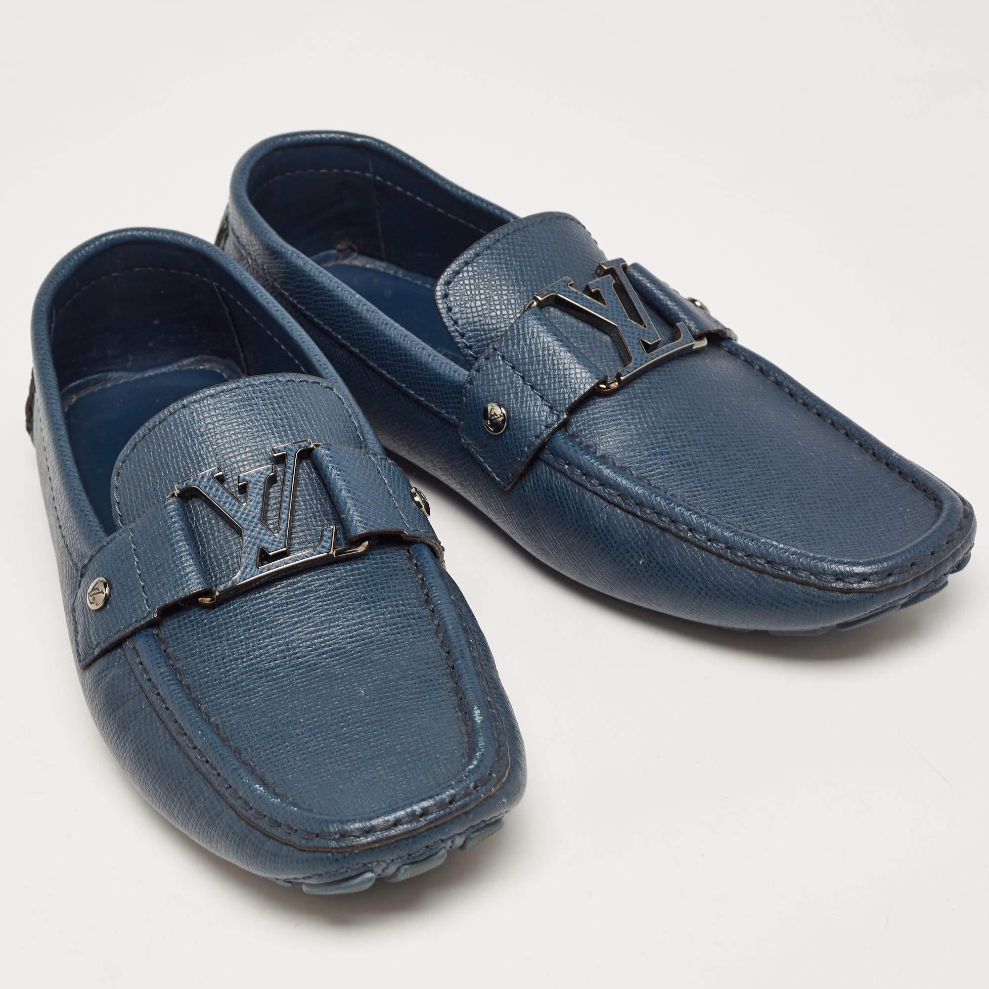 Louis Vuitton Blue Leather Monte Carlo Loafers Size 41 In Good Condition For Sale In Dubai, Al Qouz 2