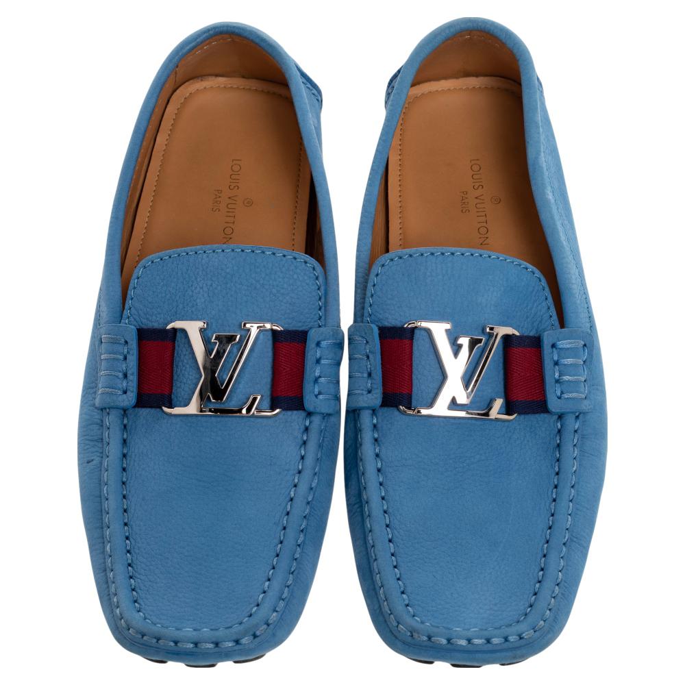 Look sharp and neat with this pair of Monte Carlo loafers from Louis Vuitton. They have been crafted from blue leather and designed with the art of fine stitching and the signature LV on the uppers. The pair is complete with comfortable insoles and